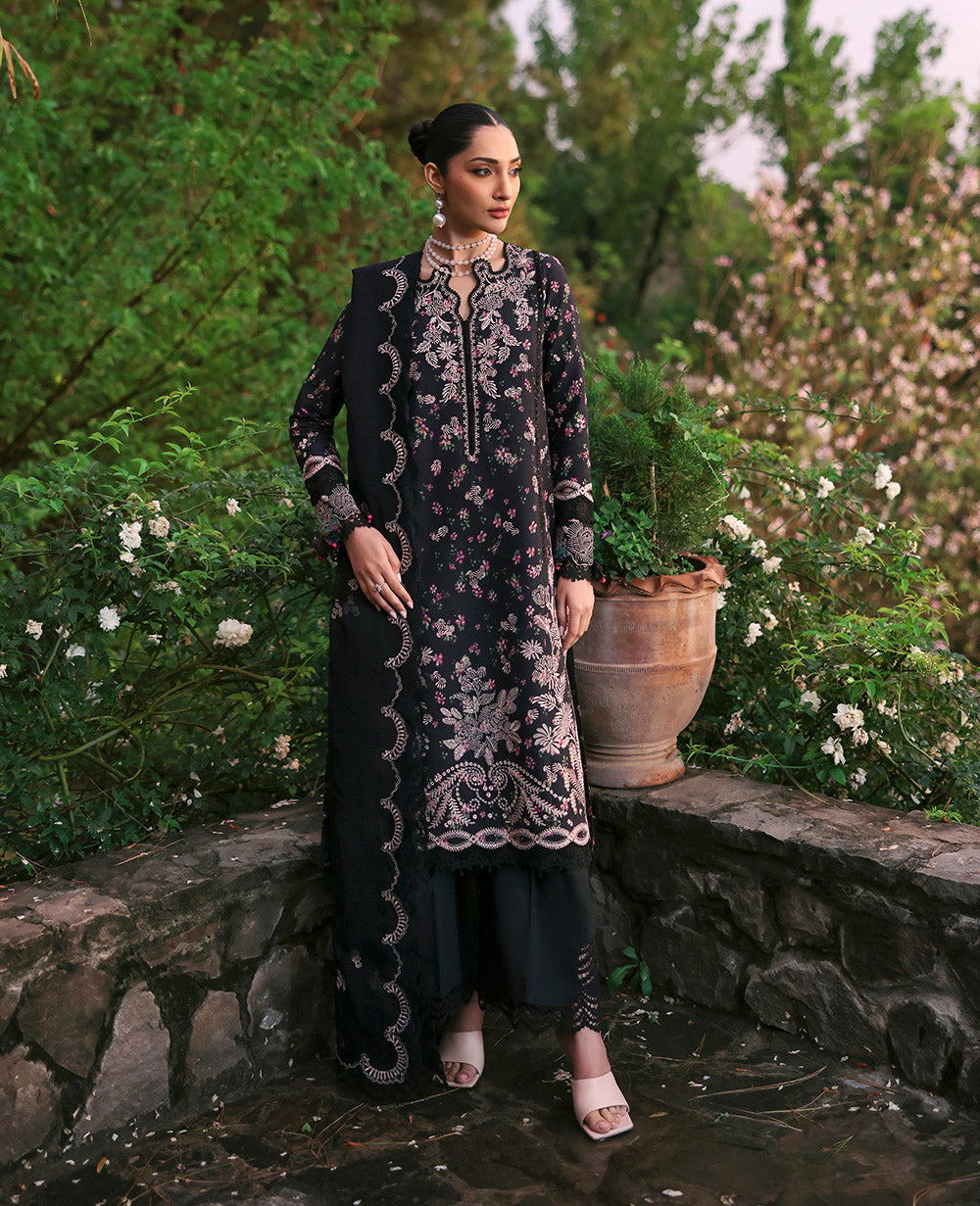 Republic Womenswear | Talia Luxury Lawn 25 | D2-A - Aria - Official Republic Womenswear stockist in UK - Sakeena London