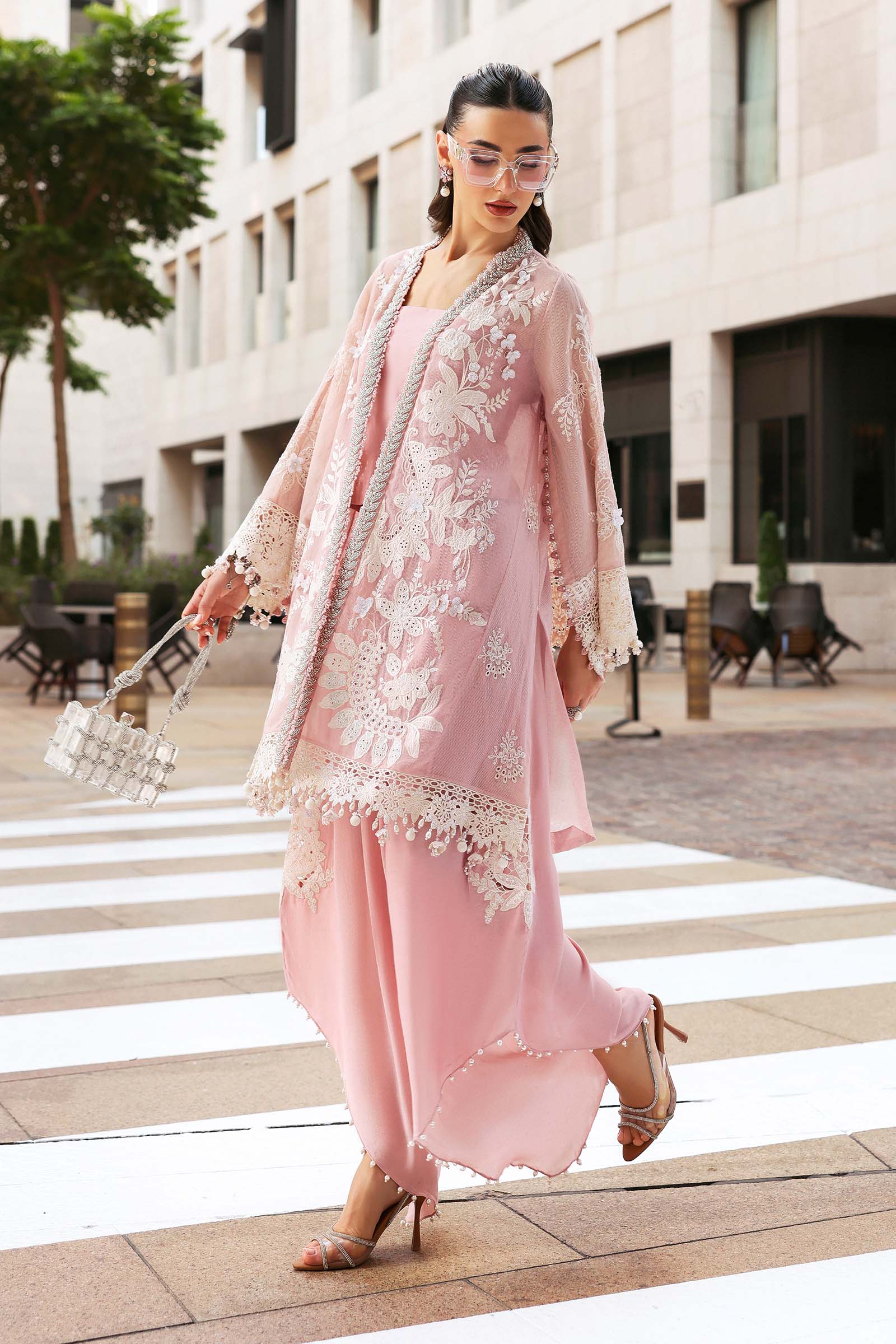 Maria B | Lawn 26 | D-2603-A