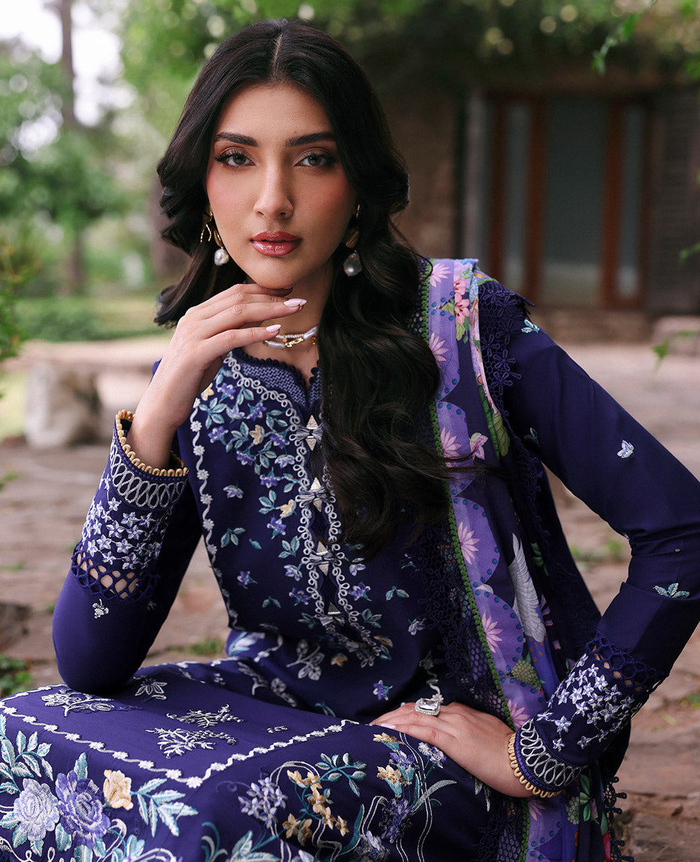 Republic Womenswear | Talia Luxury Lawn 25 | D3-B - Saia - Official Republic Womenswear stockist in UK - Sakeena London