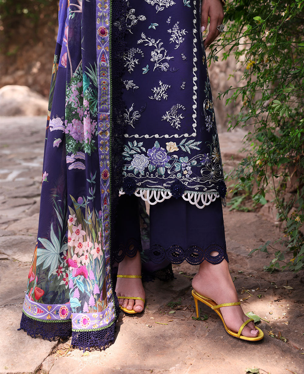 Republic Womenswear | Talia Luxury Lawn 25 | D3-B - Saia - Official Republic Womenswear stockist in UK - Sakeena London