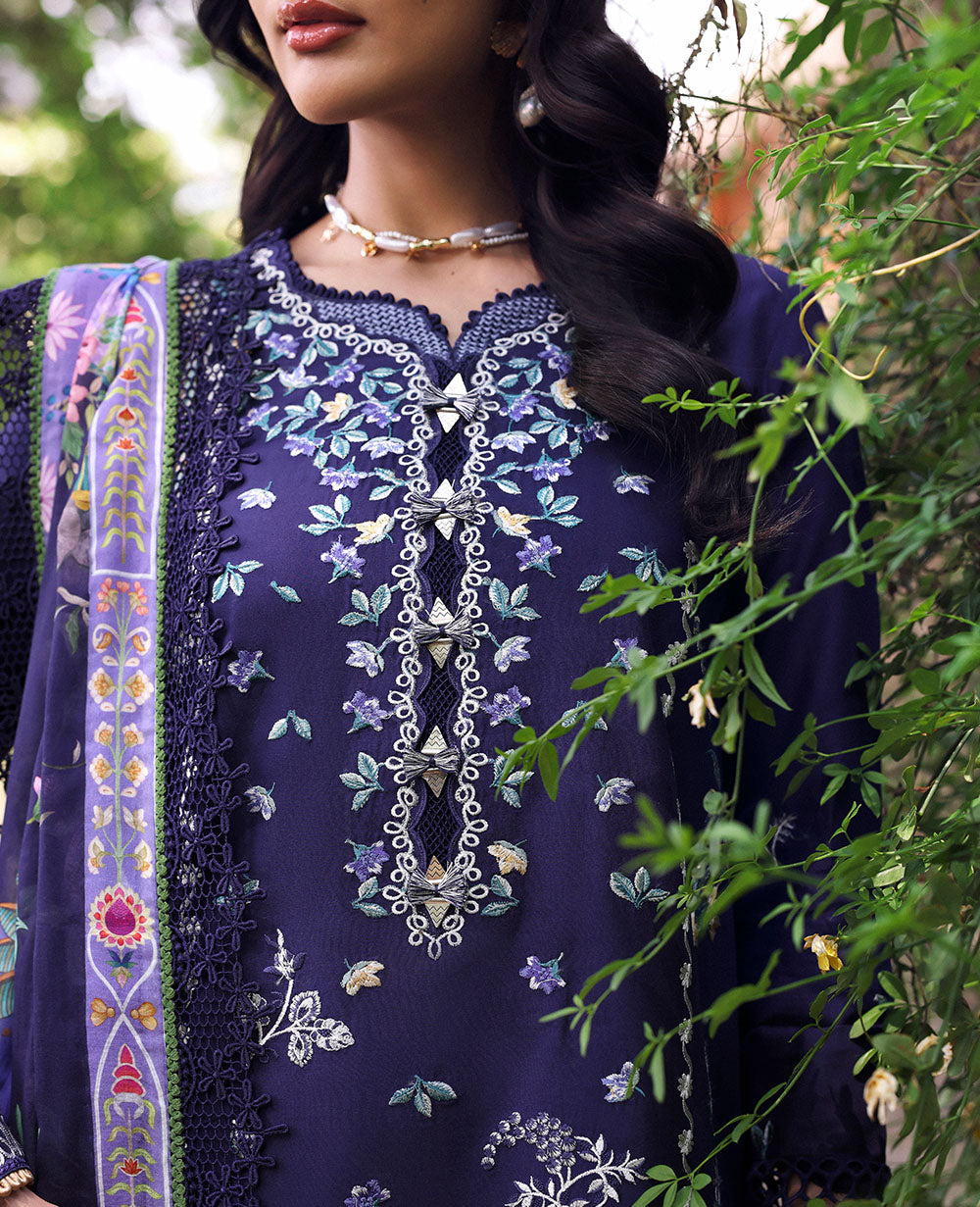 Republic Womenswear | Talia Luxury Lawn 25 | D3-B - Saia - Official Republic Womenswear stockist in UK - Sakeena London