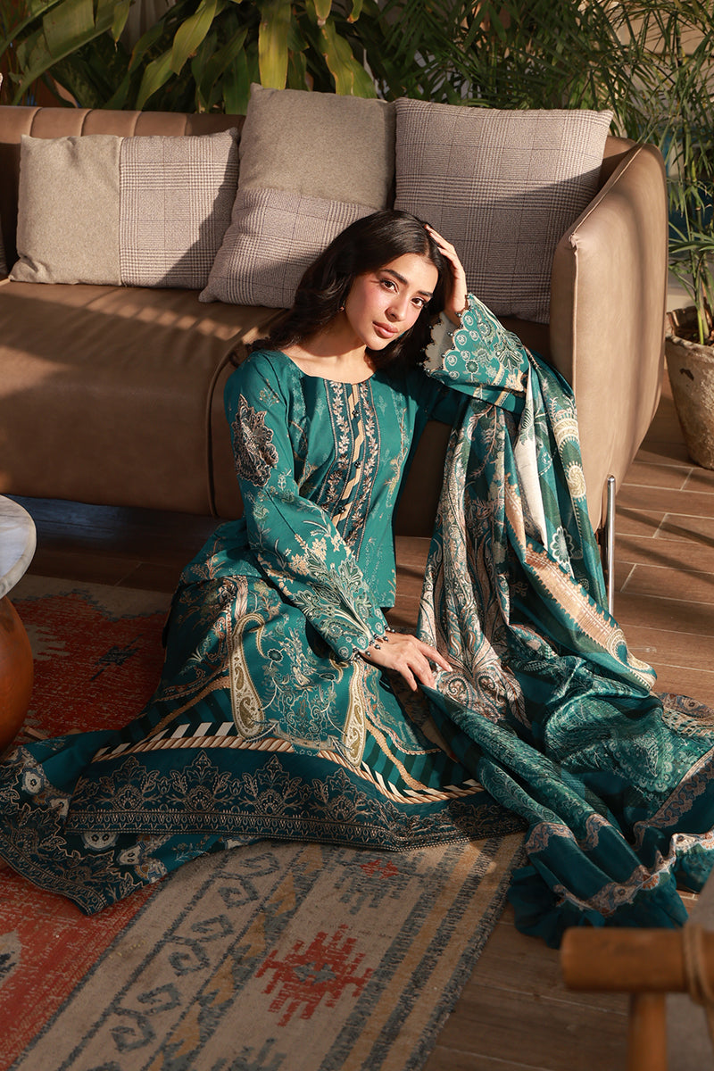 Gulaal | Delia Lawn | Isla