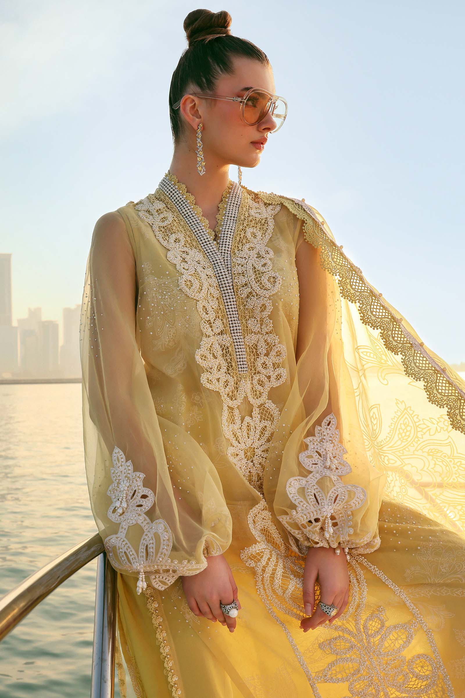Maria B | Lawn 26 | D-2604-A
