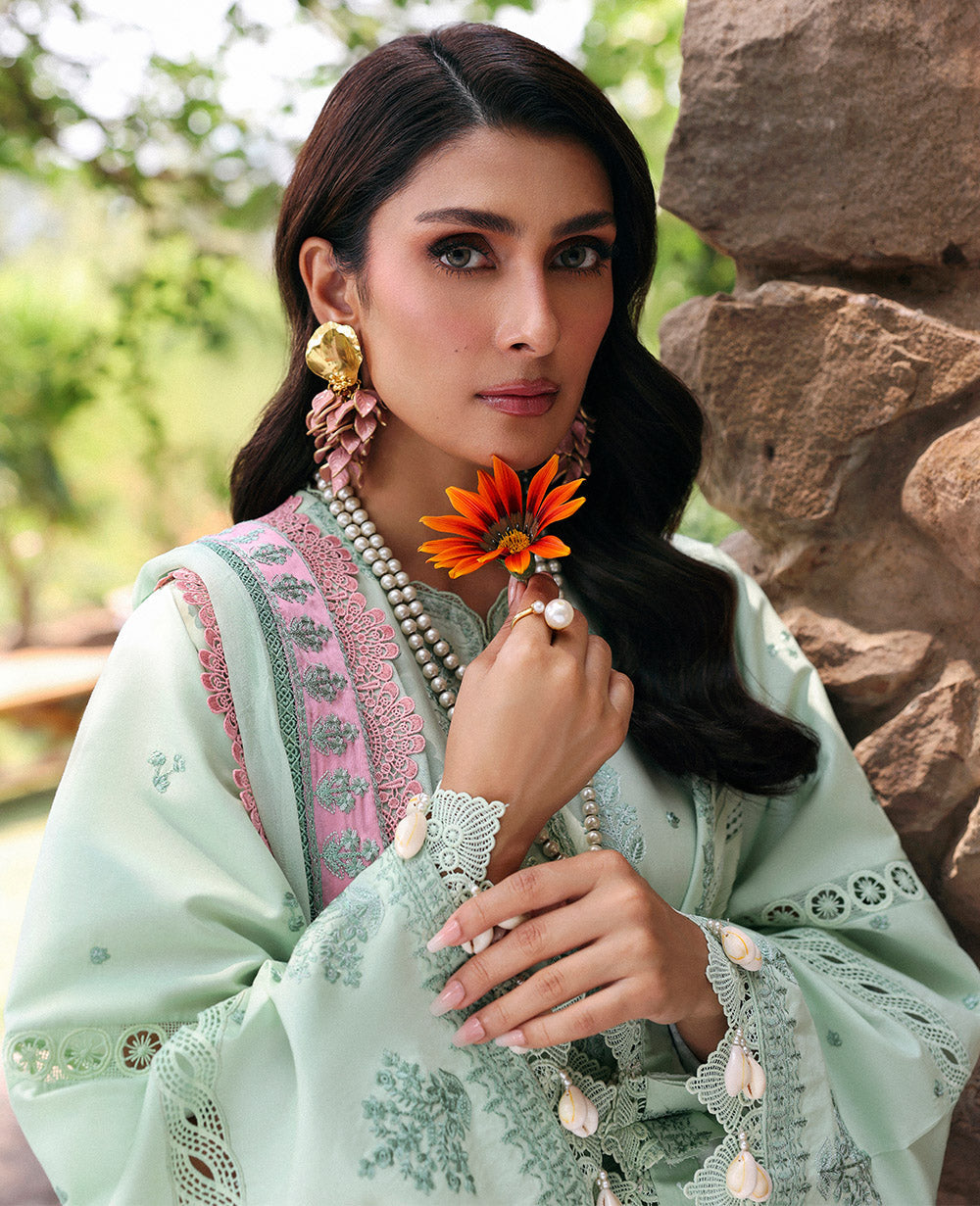 Republic Womenswear | Talia Luxury Lawn 25 | D4-A - Zayli - Official Republic Womenswear stockist in UK - Sakeena London