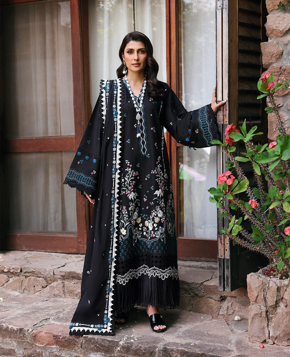 Republic Womenswear | Talia Luxury Lawn 25 | D5-B - ZaraÃÂ© - Official Republic Womenswear stockist in UK - Sakeena London