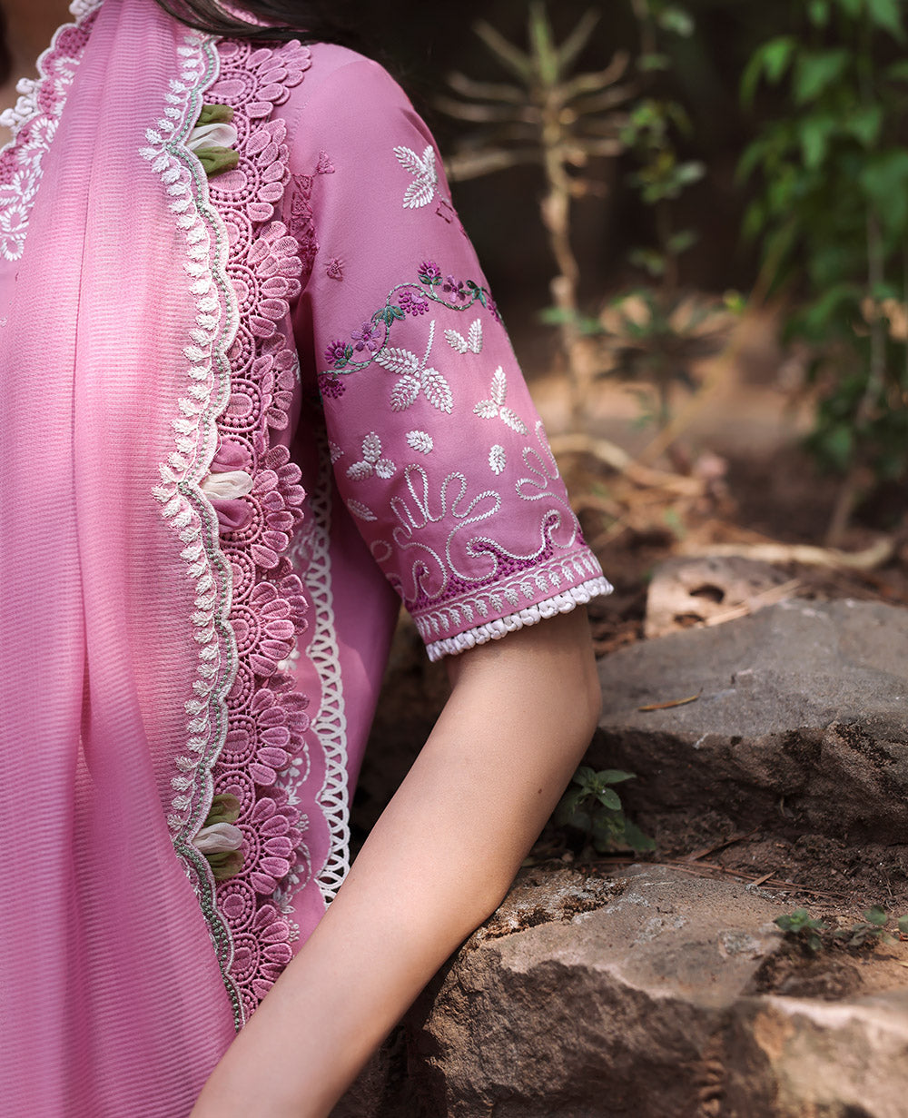 Republic Womenswear | Talia Luxury Lawn 25 | D8-A - Revaa - Official Republic Womenswear stockist in UK - Sakeena London