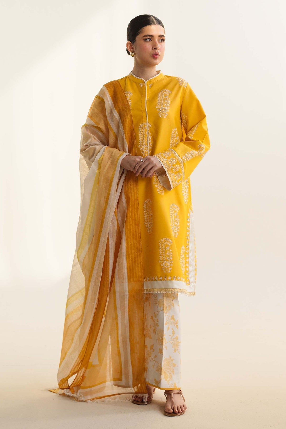 Zara Shahjahan | Coco Lawn Vol 2 | DIARA-4A - Official Zara Shahjahan stockist in UK - Sakeena London