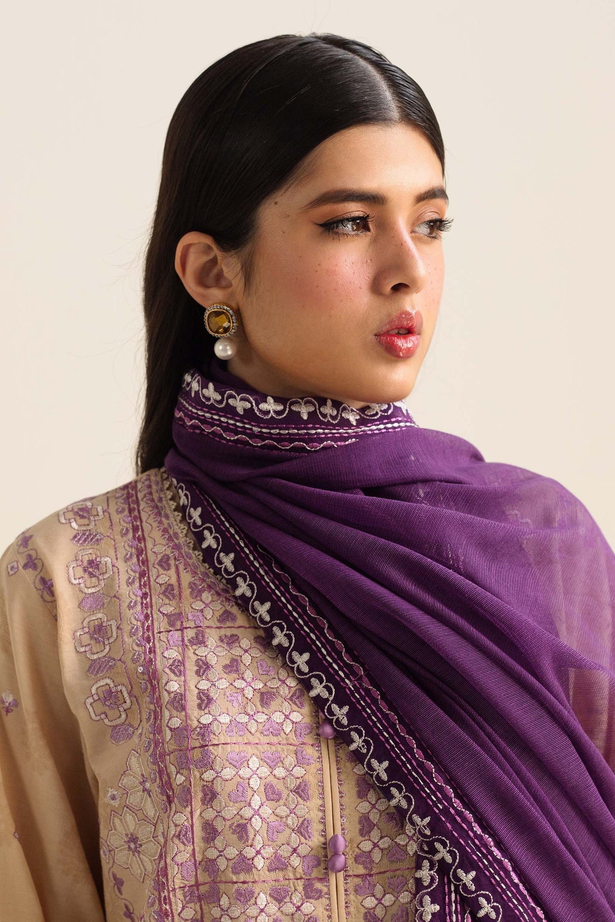 Zara Shahjahan | Coco Lawn Vol 2 | DINARA-5B - Official Zara Shahjahan stockist in UK - Sakeena London