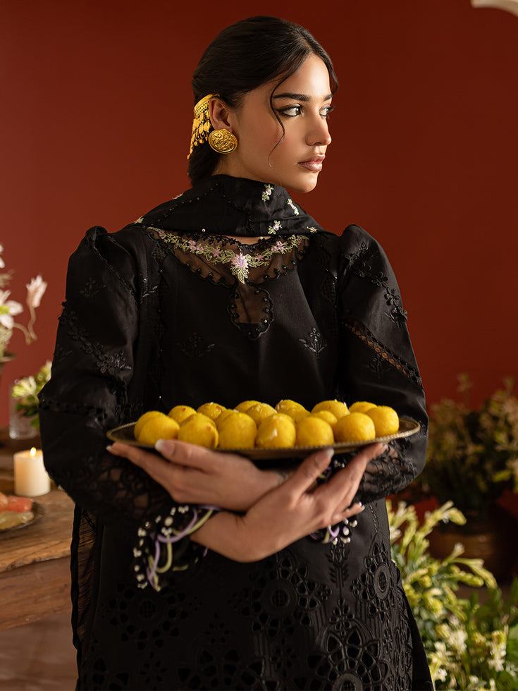 Parishay | Dastan e Noor Lawn | DSC-04 - Official Parishay stockist in UK - Sakeena London