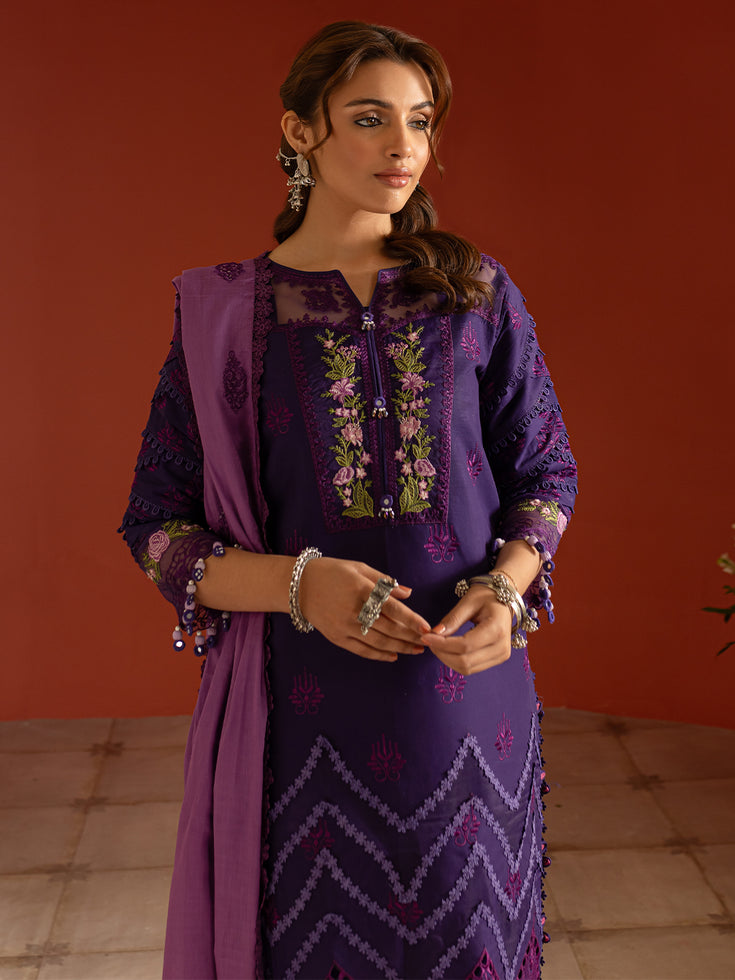 Parishay | Dastan e Noor Lawn | DSC-05 - Official Parishay stockist in UK - Sakeena London