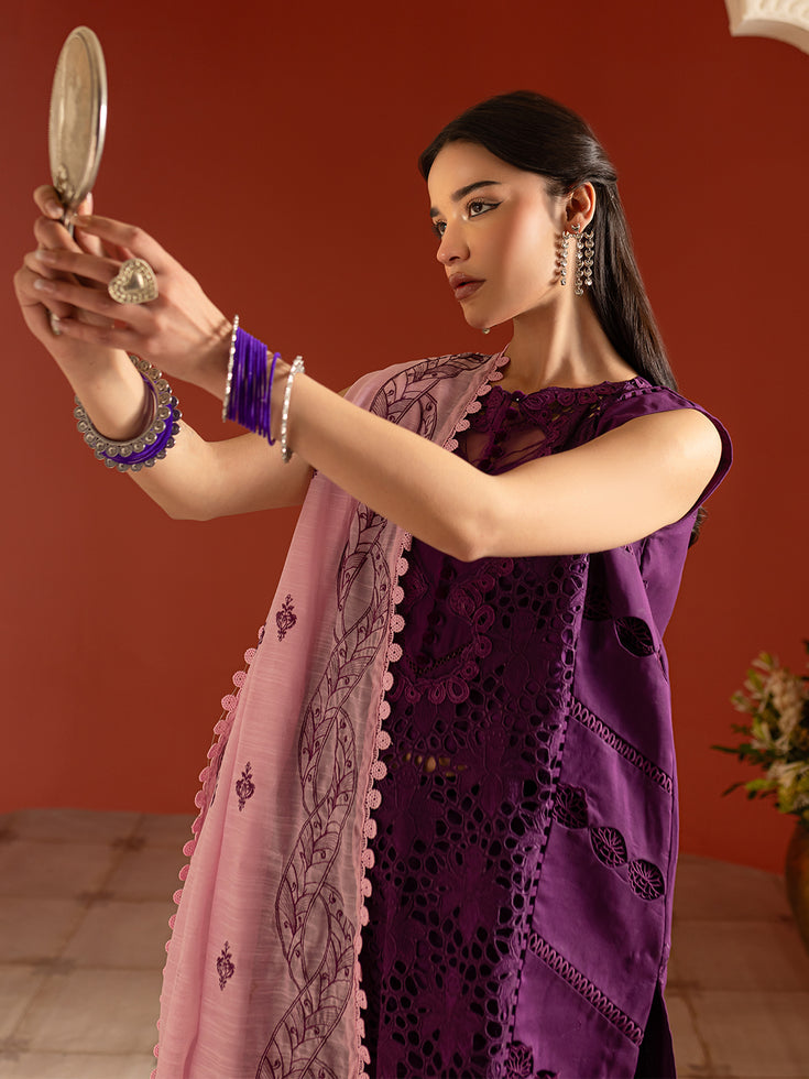 Parishay | Dastan e Noor Lawn | DSC-07 - Official Parishay stockist in UK - Sakeena London