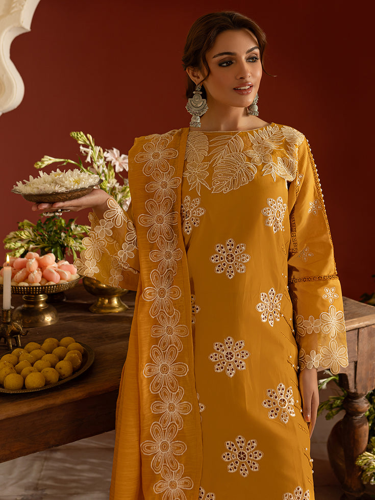 Parishay | Dastan e Noor Lawn | DSC-09 - Official Parishay stockist in UK - Sakeena London