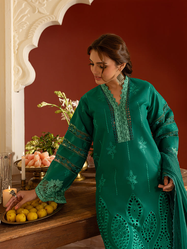 Parishay | Dastan e Noor Lawn | DSC-14 - Official Parishay stockist in UK - Sakeena London