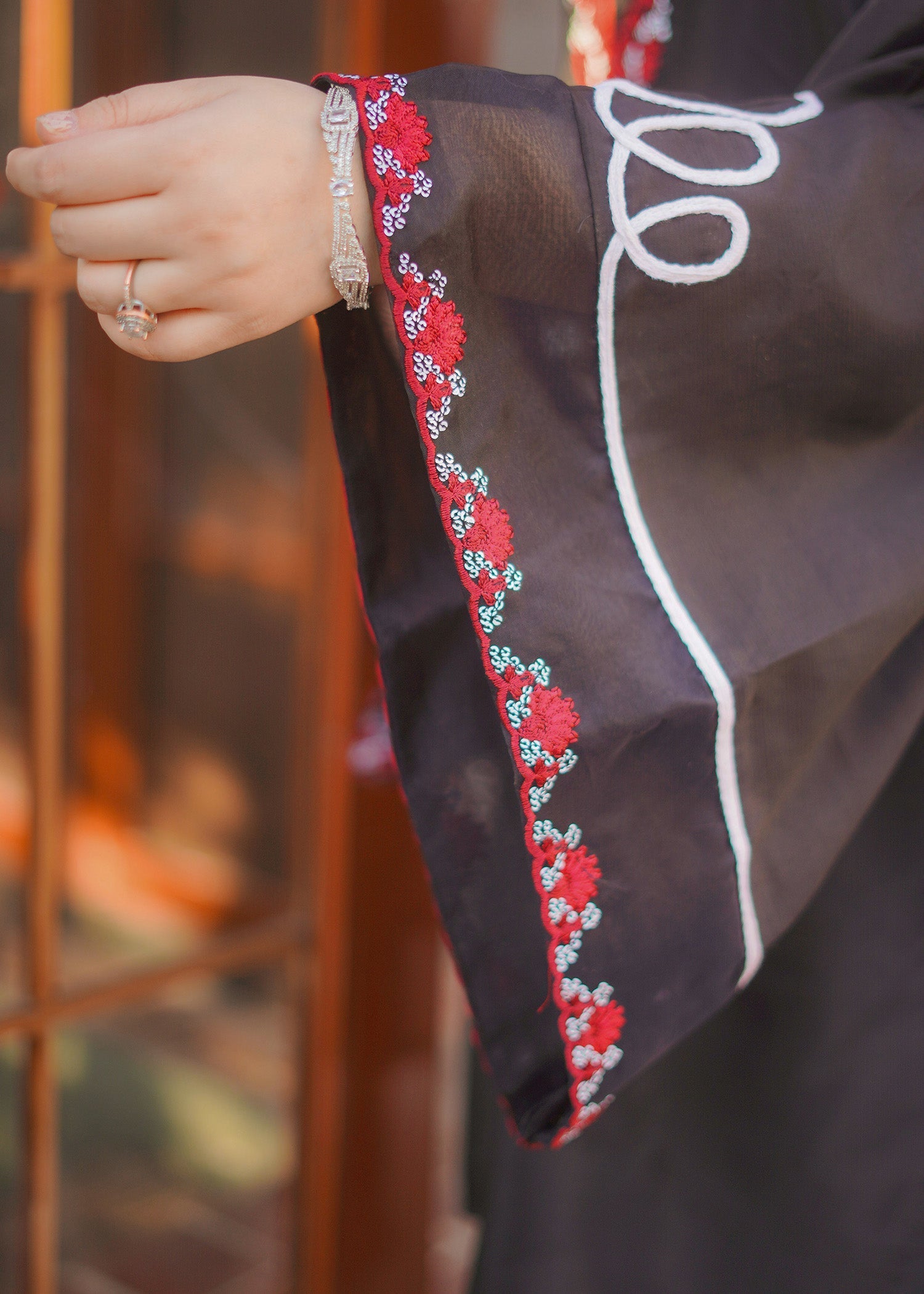 Fozia Khalid | Silk Spire | NOIR - Official Fozia Khalid stockist in UK - Sakeena London
