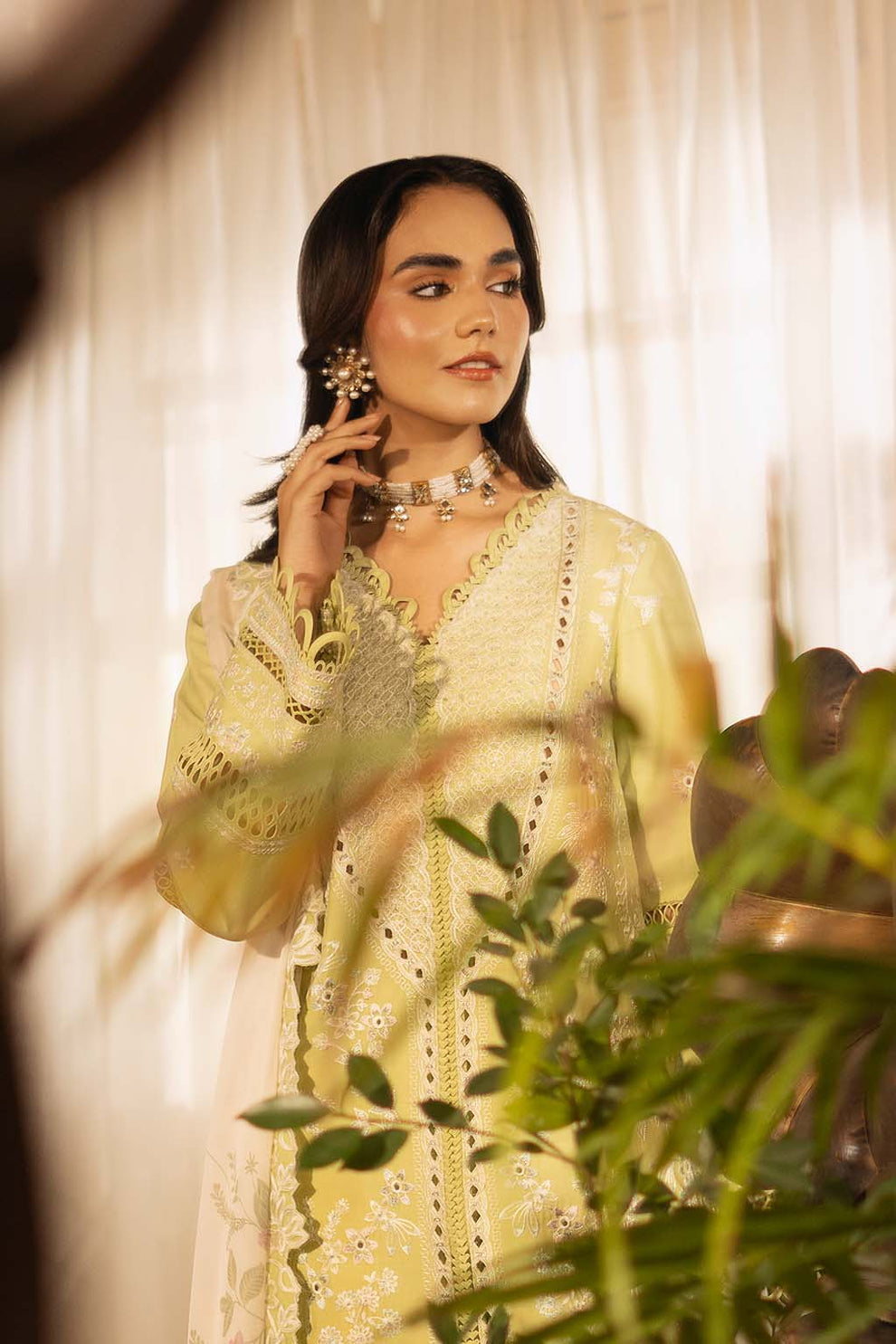Zarposh | Sajni Lawn 25 | Gulnaz - Official Zarposh stockist in UK - Sakeena London