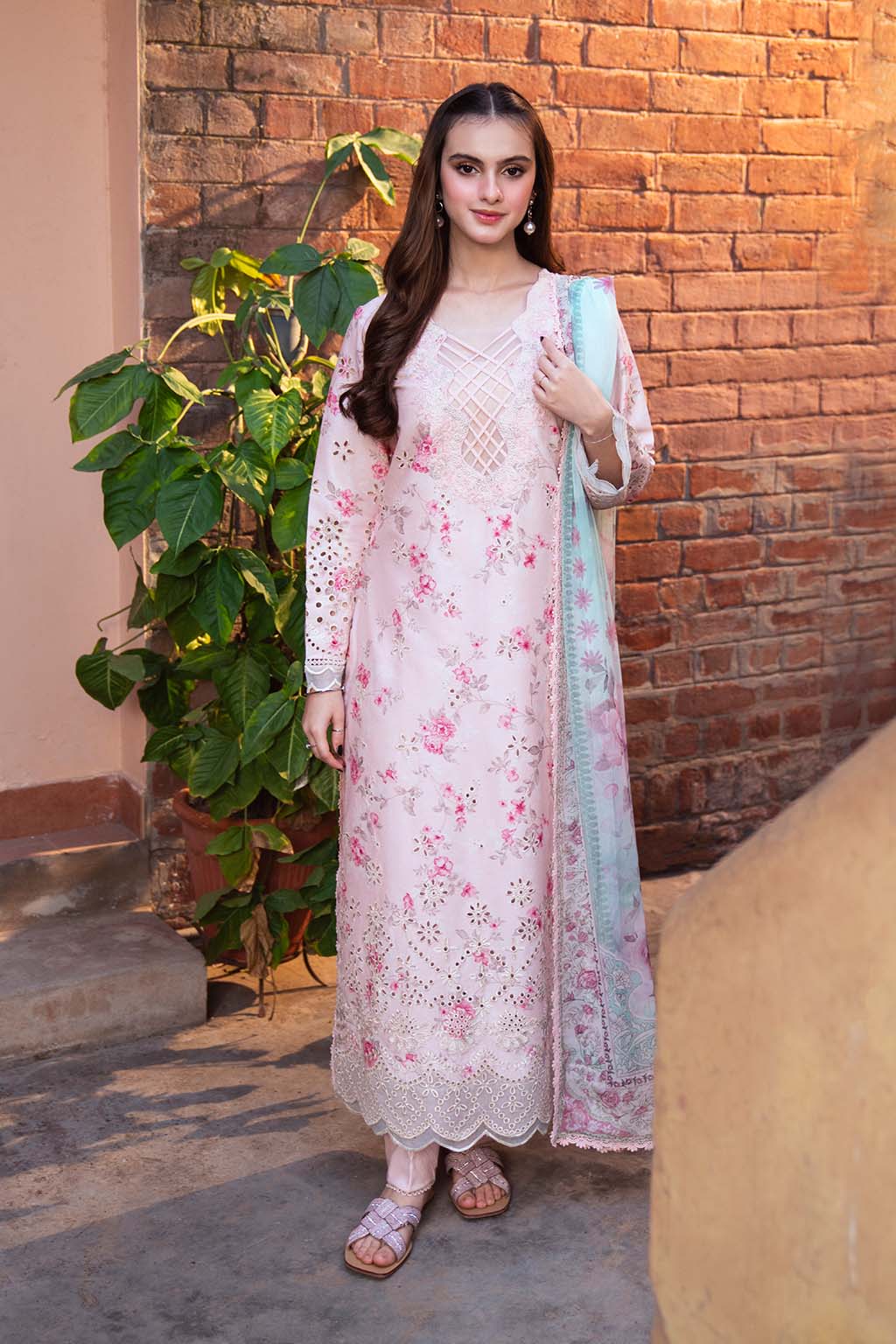 Neeshay | Summer Lines Printkari 25 | PECHE - Official Neeshay stockist in UK - Sakeena London