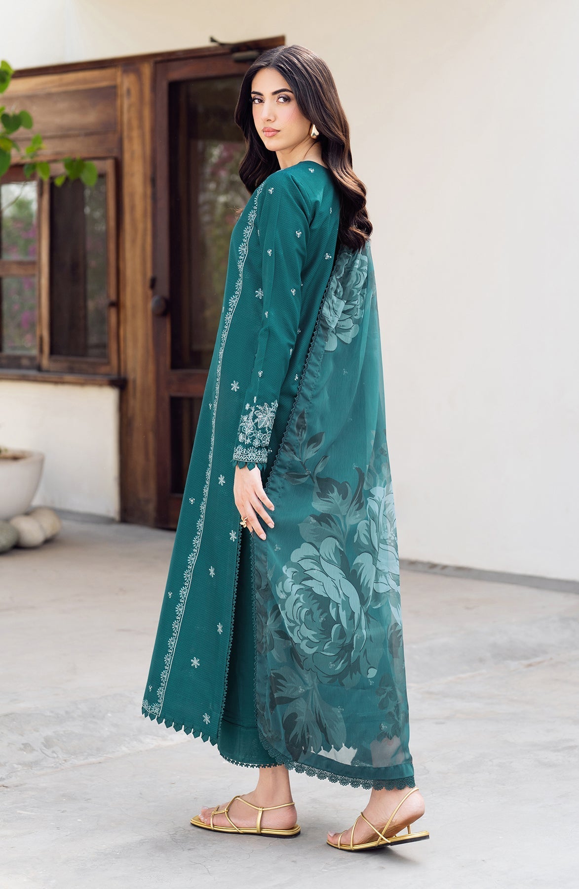 Zarif | Nura Textured Lawn 25 | NUSA - Official Zarif stockist in UK - Sakeena London