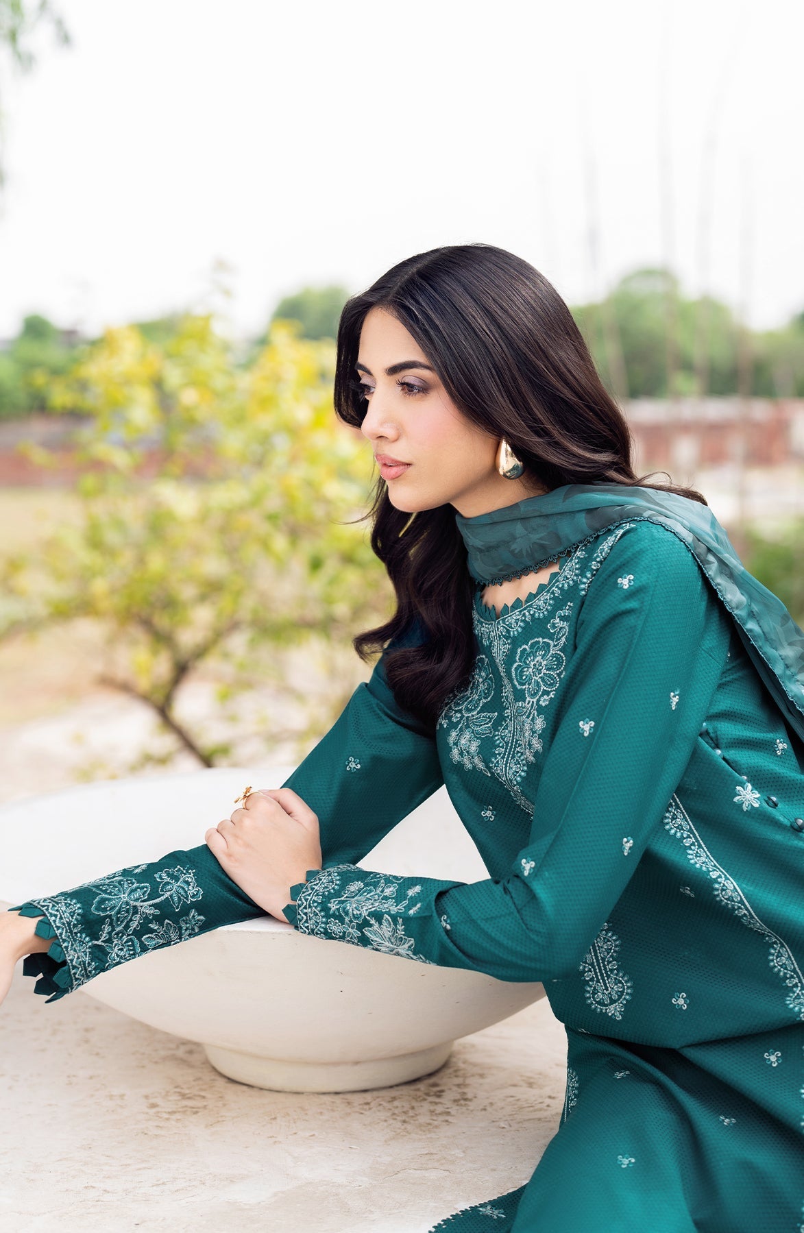 Zarif | Nura Textured Lawn 25 | NUSA - Official Zarif stockist in UK - Sakeena London