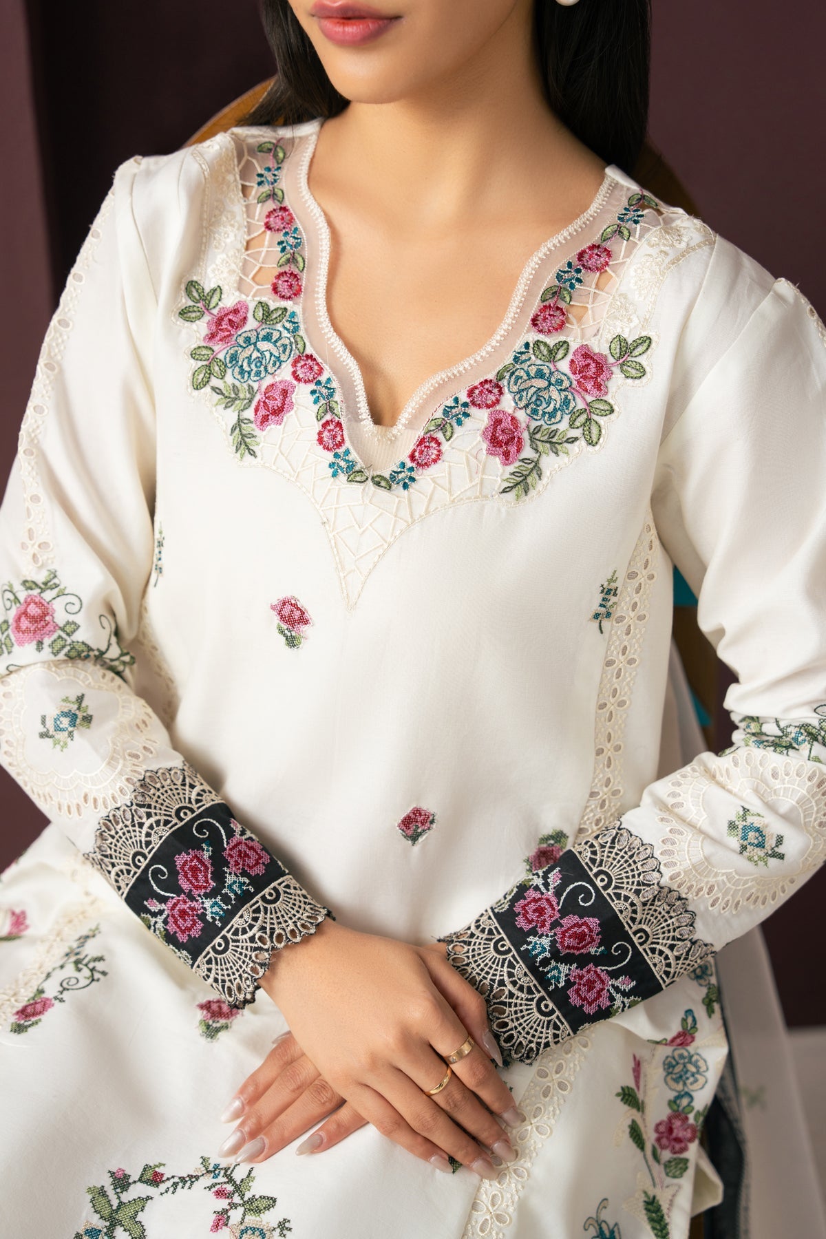 Xenia Formals | Namah Lawn 26 | ECLIPSE