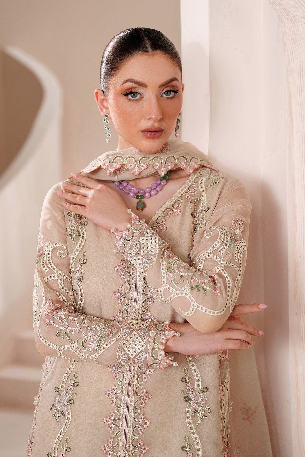 Alizeh | Threads Eid Festive Edit 26 | AF-BDHG-5037-Niora