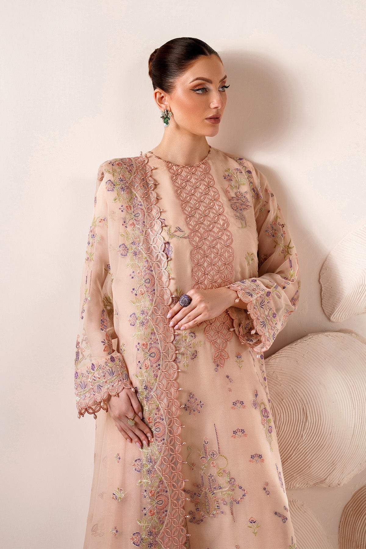 Alizeh | Threads Eid Festive Edit 26 | AF-BDHG-5043-Diana