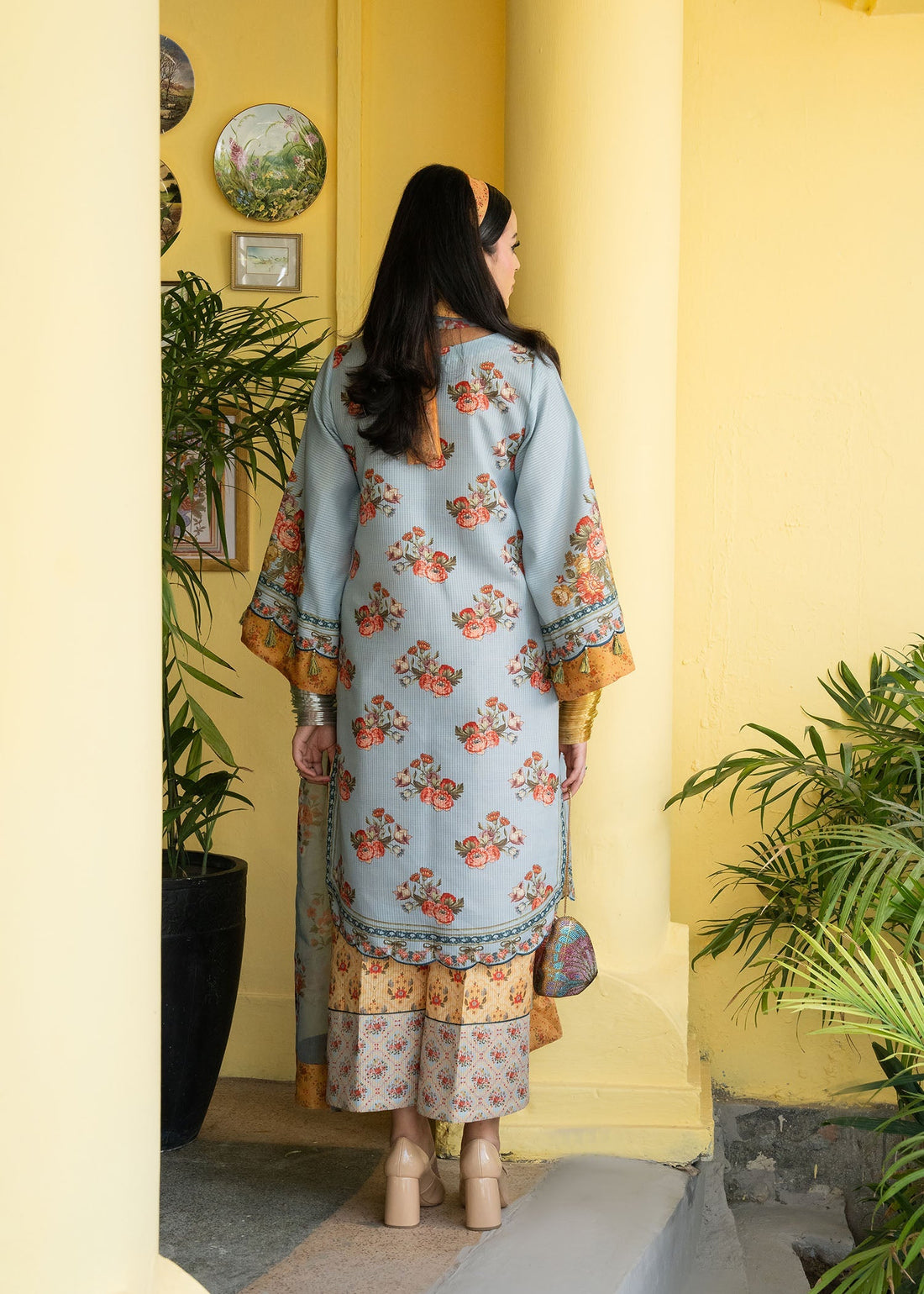 Maria Osama Khan | Retro Lawn 25 | Sama - Official Maria Osama Khan stockist in UK - Sakeena London
