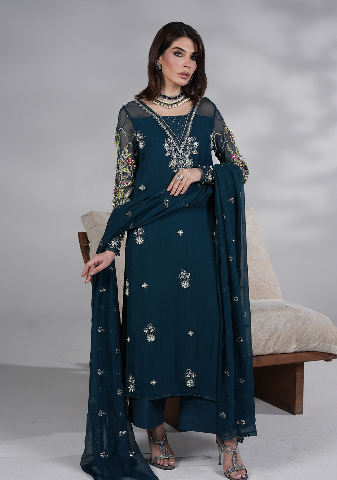 Amave | Oro Luxury Wear | AM-15 - Official Amave stockist in UK - Sakeena London