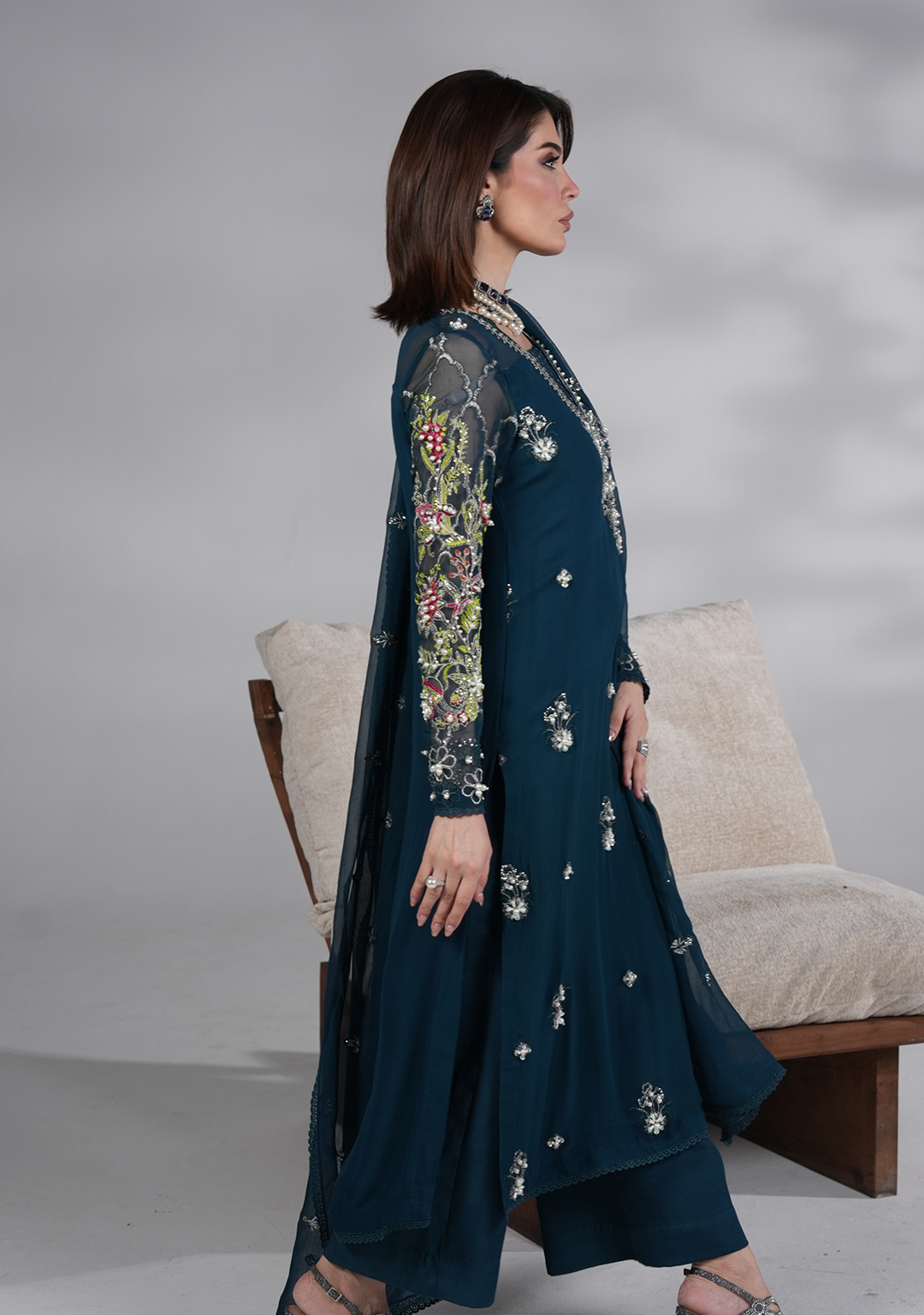 Amave | Oro Luxury Wear | AM-15 - Official Amave stockist in UK - Sakeena London