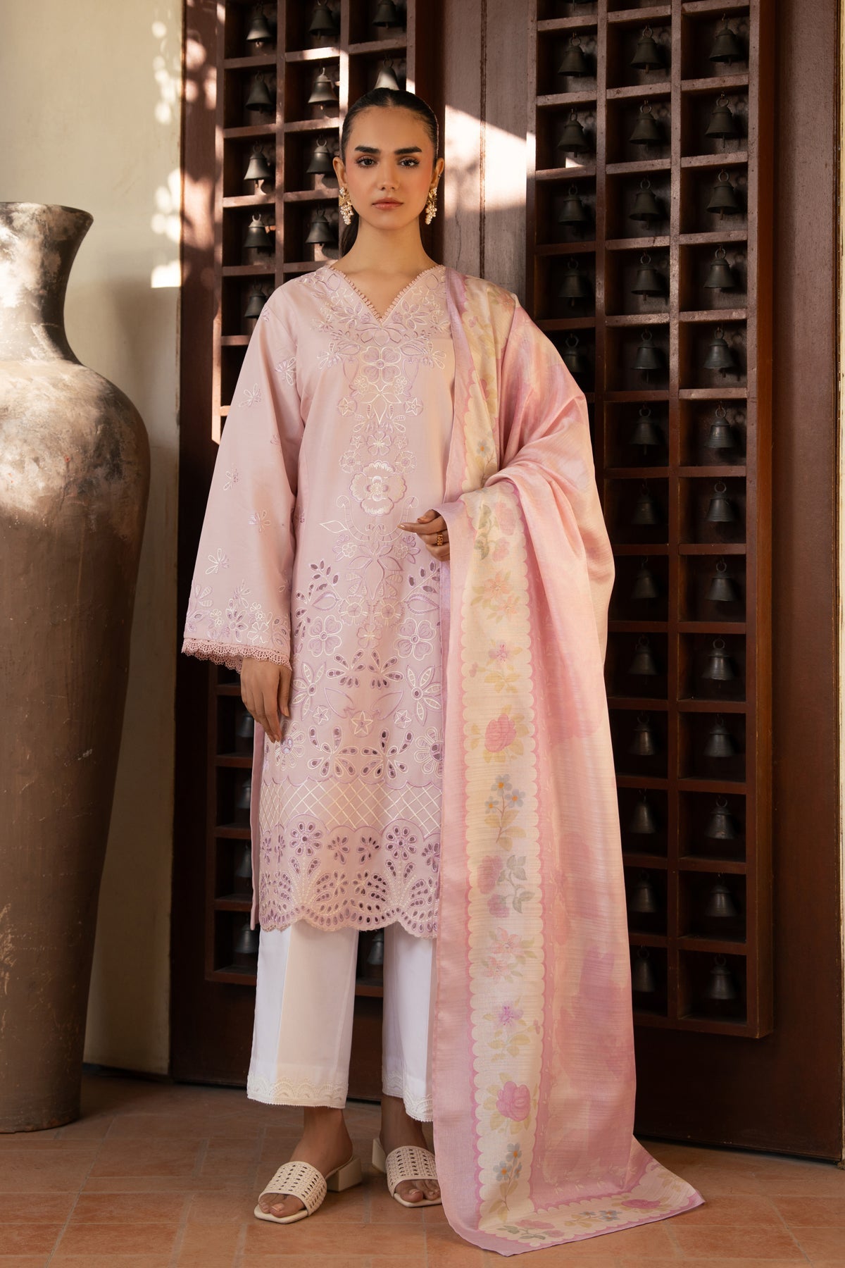 Xenia Formals | Namah Lawn 26 | EDRA