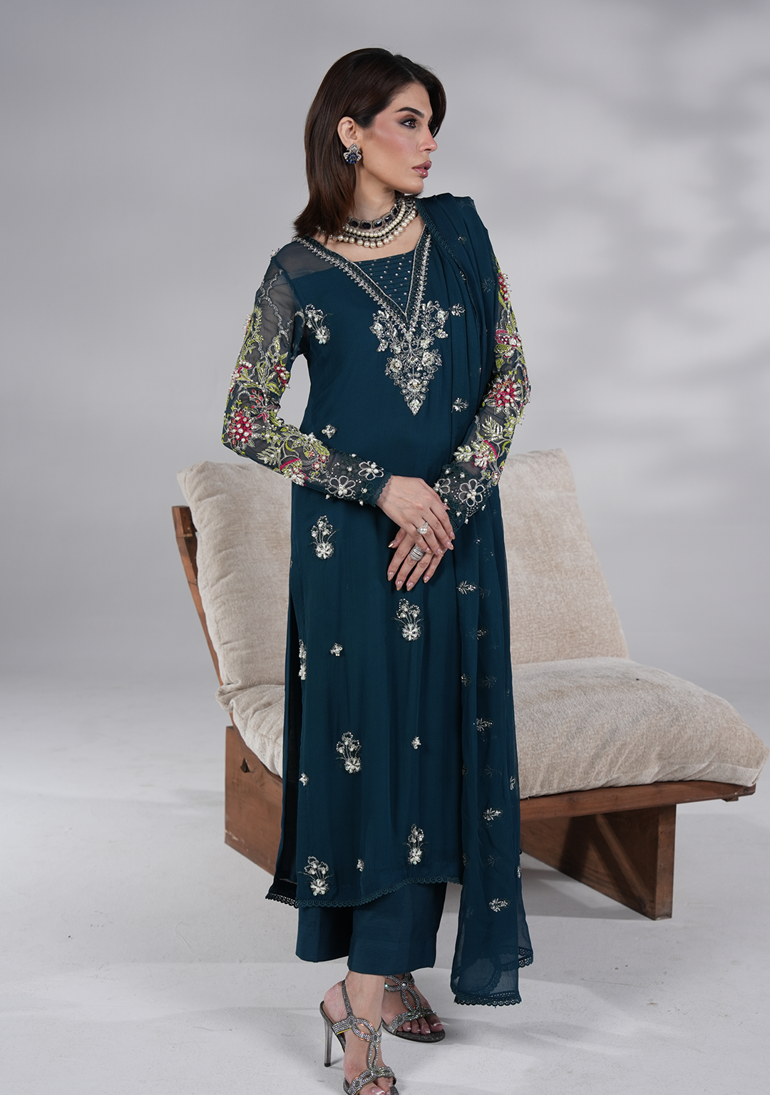 Amave | Oro Luxury Wear | AM-15 - Official Amave stockist in UK - Sakeena London