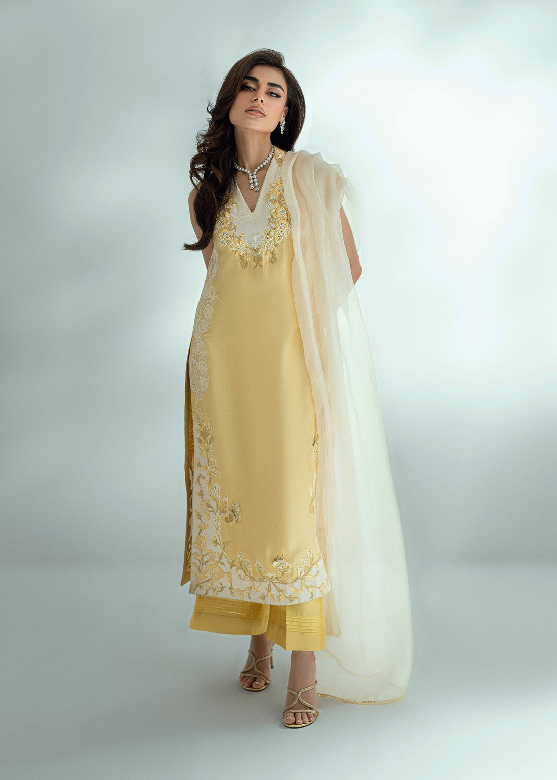 Umsha | Soiree De Rose | Golden Whisper - Official Umsha stockist in UK - Sakeena London