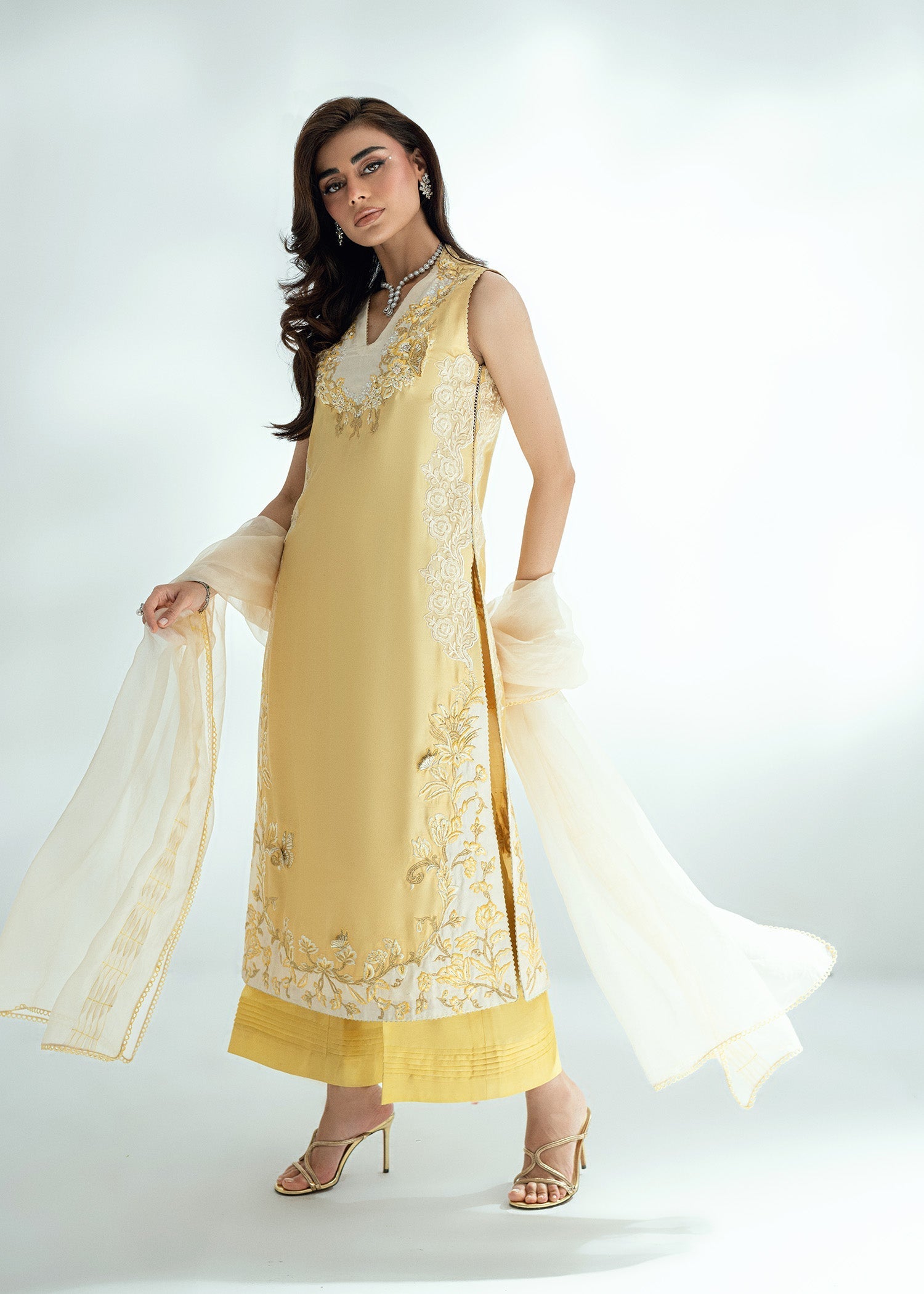 Umsha | Soiree De Rose | Golden Whisper - Official Umsha stockist in UK - Sakeena London