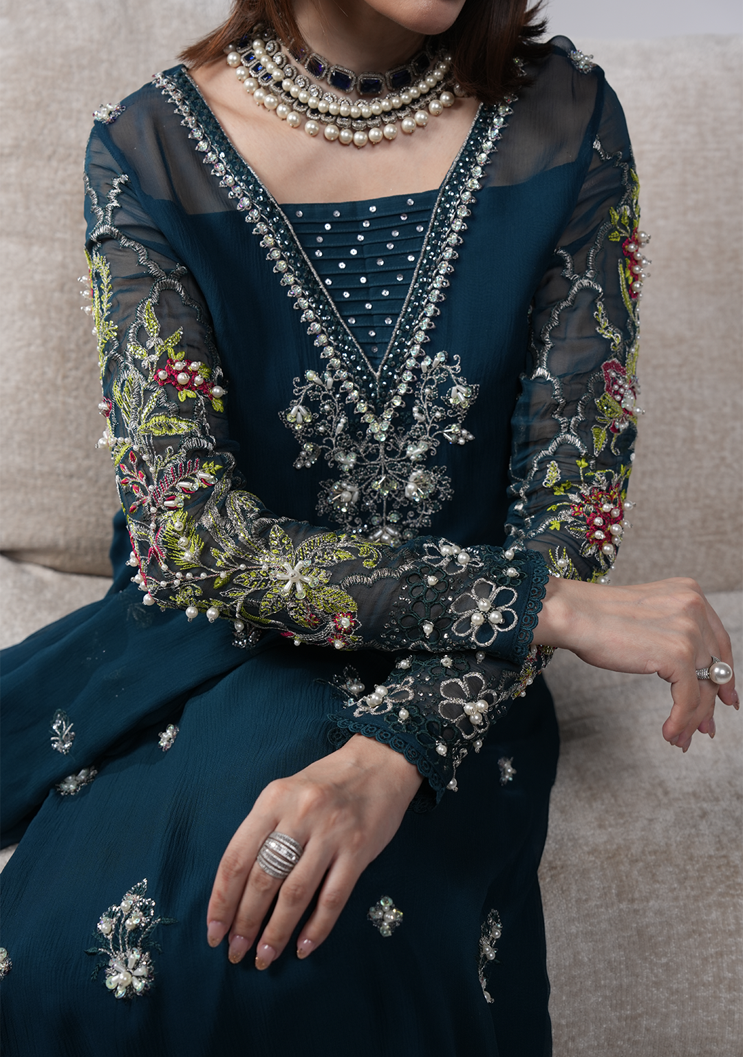 Amave | Oro Luxury Wear | AM-15 - Official Amave stockist in UK - Sakeena London
