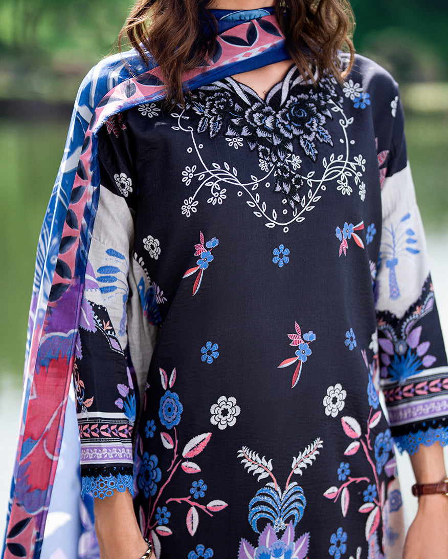 Roheenaz | Garden Veal Printed Lawn 25 |BlackBerry Frost - Official Roheenaz stockist in UK - Sakeena London