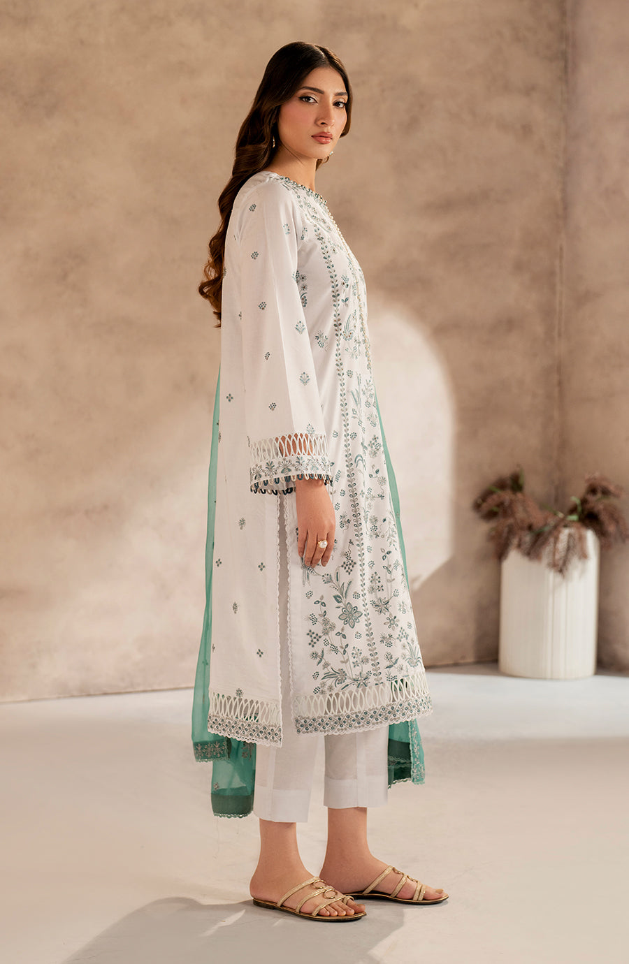 Zarif | Summer Lawn 25 | UNST-LWN-05 SEMIL - Official Zarif stockist in UK - Sakeena London