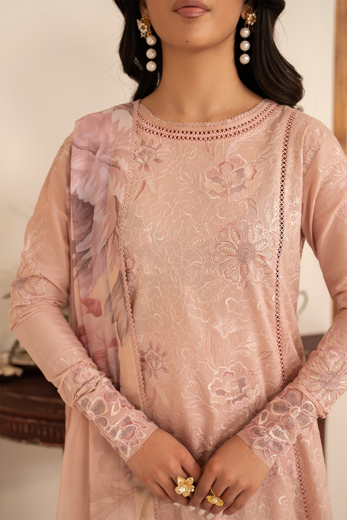 Zarif | Lamhay Luxury Eid Lawn 25 | 10 AREEBAH - Official Zarif stockist in UK - Sakeena London