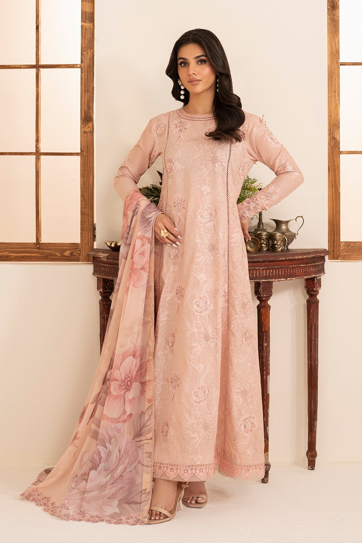 Zarif | Lamhay Luxury Eid Lawn 25 | 10 AREEBAH - Official Zarif stockist in UK - Sakeena London