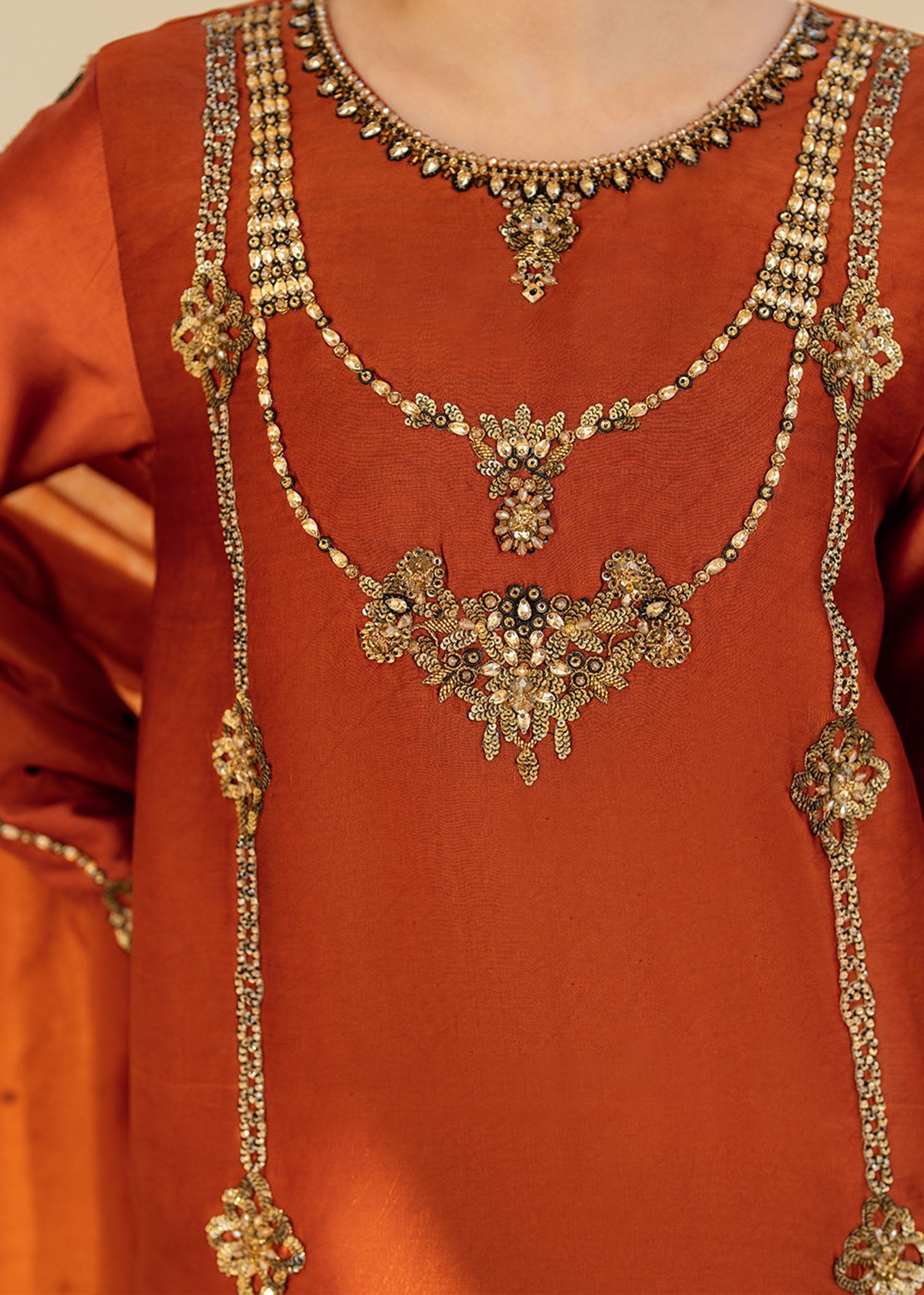 Dastoor | Maahi Luxury Pret 25 | Camilla - Official Dastoor stockist in UK - Sakeena London
