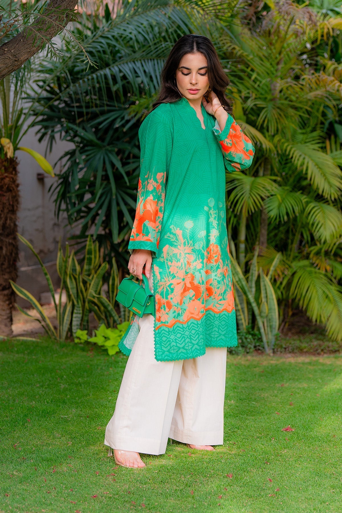 Sahar | Selene Vol 2 | Botanic Rouge - Official Sahar stockist in UK - Sakeena London