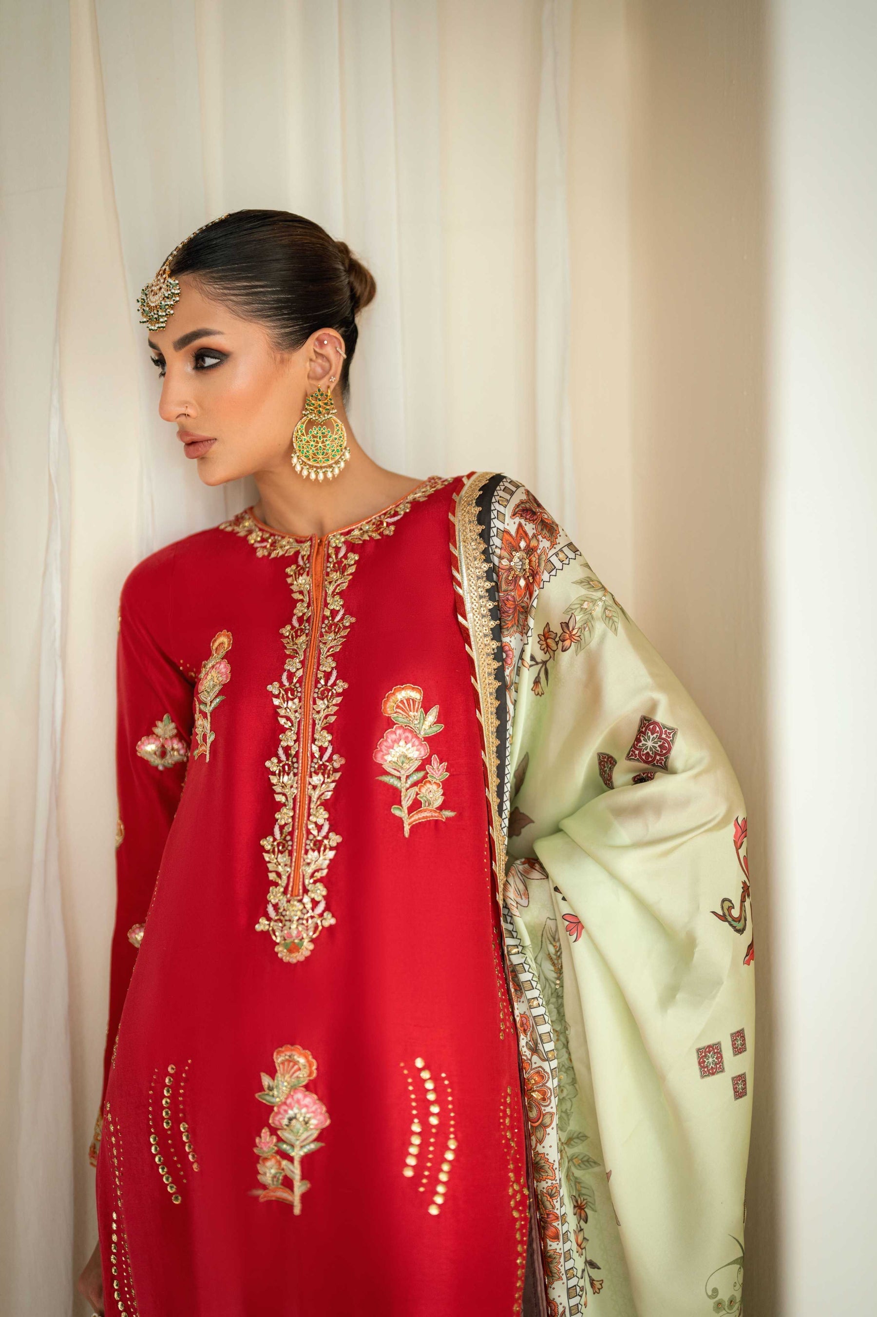 Sana Abbas | Zeya Formals | REENA