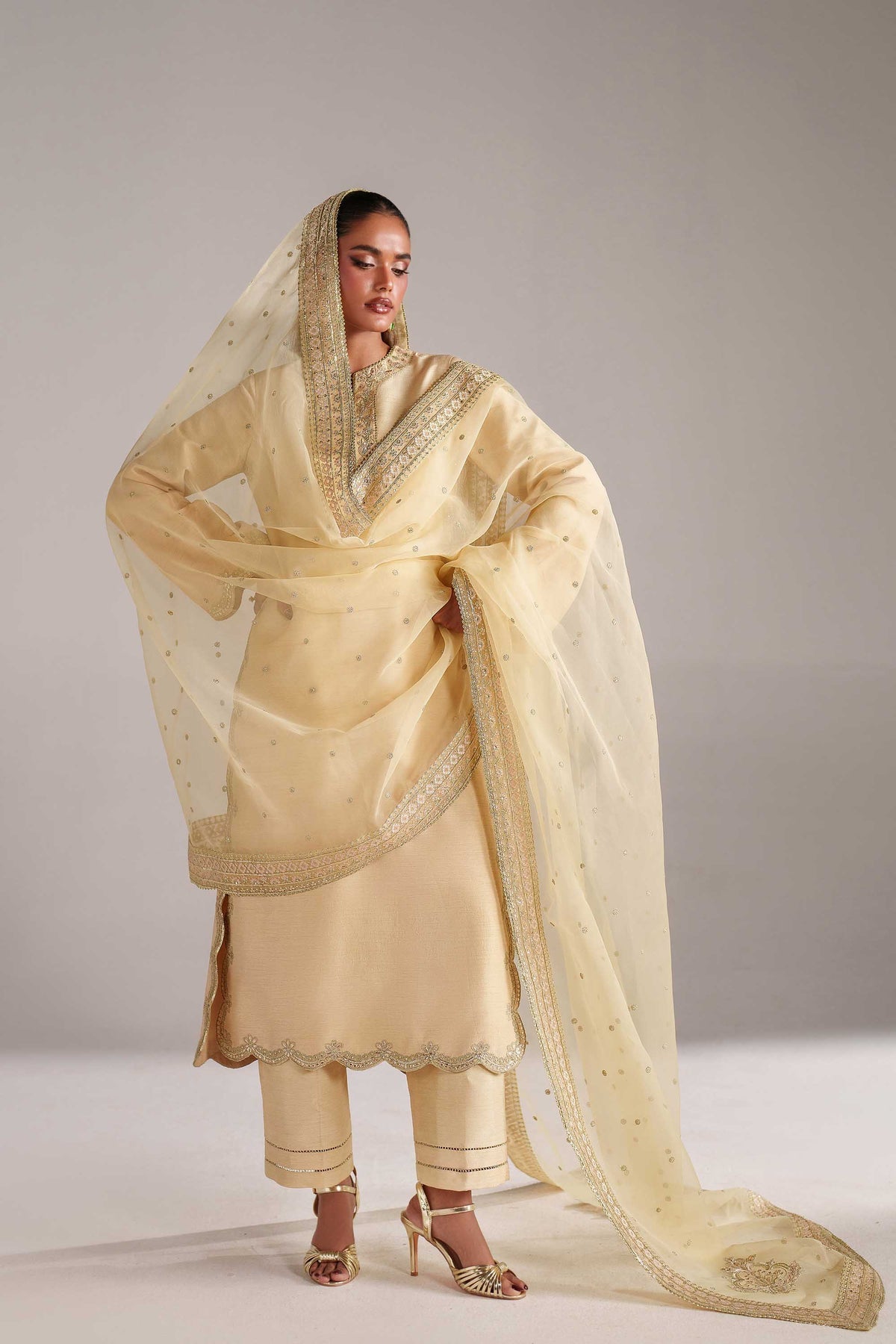 Akbar Aslam | Formal Pret | Ruhi