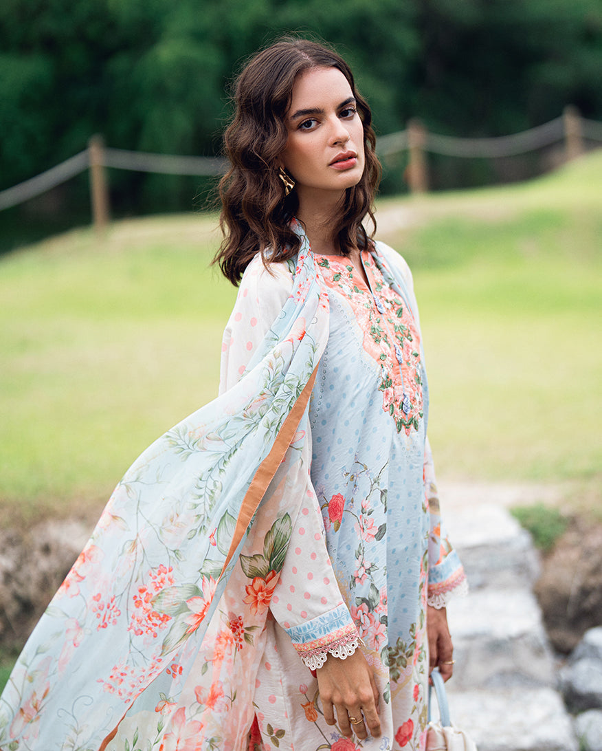 Roheenaz | Garden Veal Printed Lawn 25 | Cloudberey glaze - Official Roheenaz stockist in UK - Sakeena London