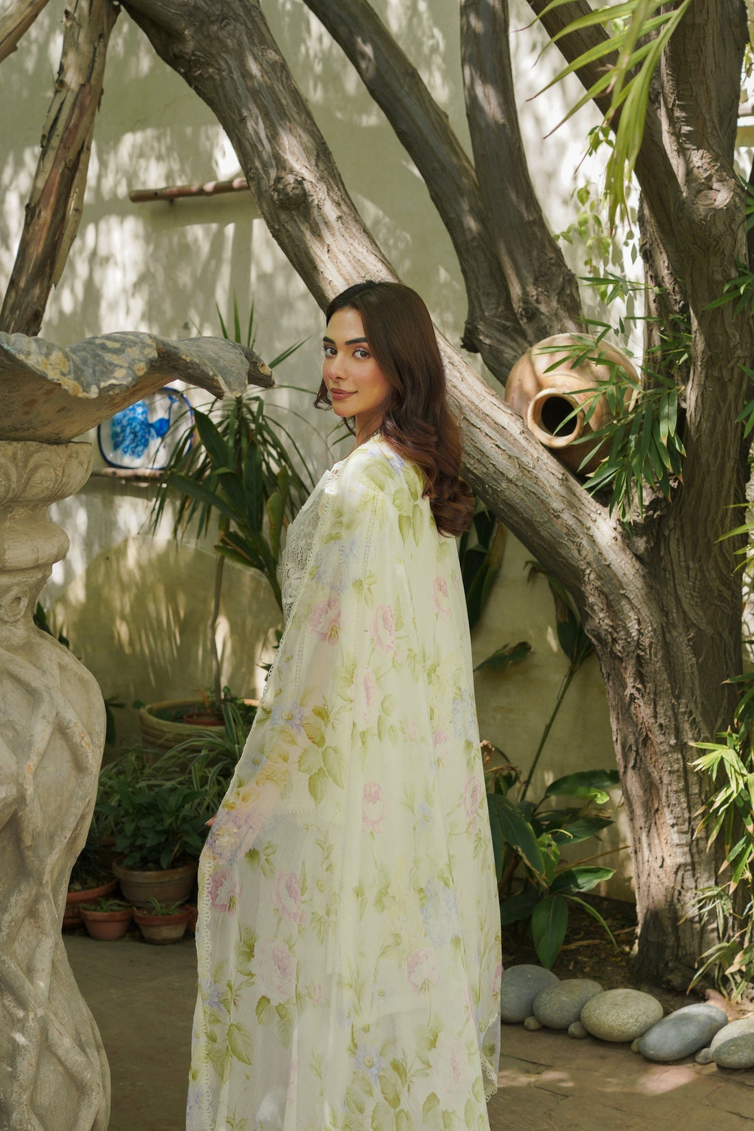 Manara | Luxury Lawn 24 | MOTIA - Official Manara stockist in UK - Sakeena London