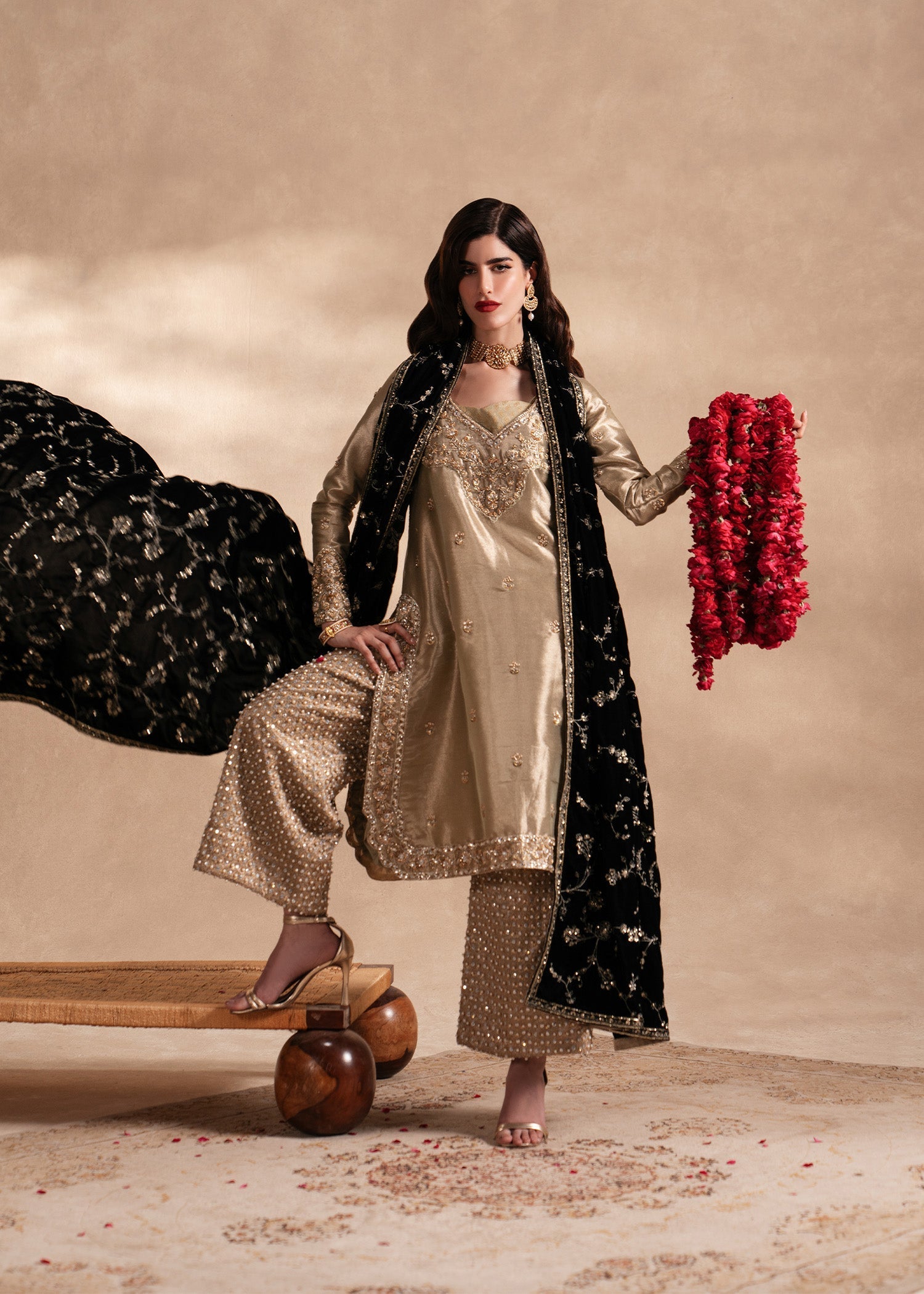 Sadaf Fawad Khan | Nafees Formals 25 | Nuhaz - Official Sadaf Fawad Khan stockist in UK - Sakeena London