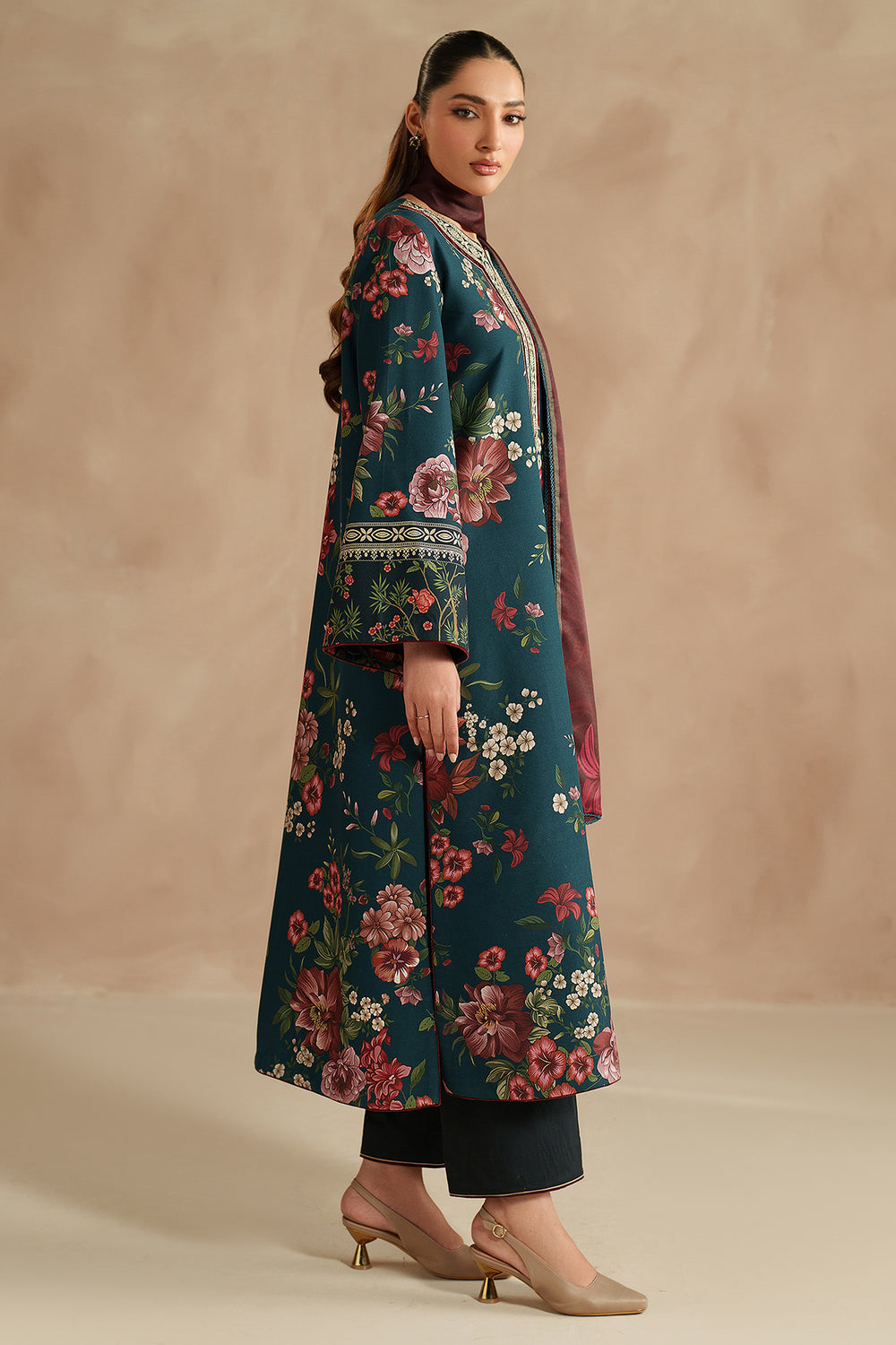 Jazmin | Winter 25 | UW-0209 - Official Jazmin stockist in UK - Sakeena London