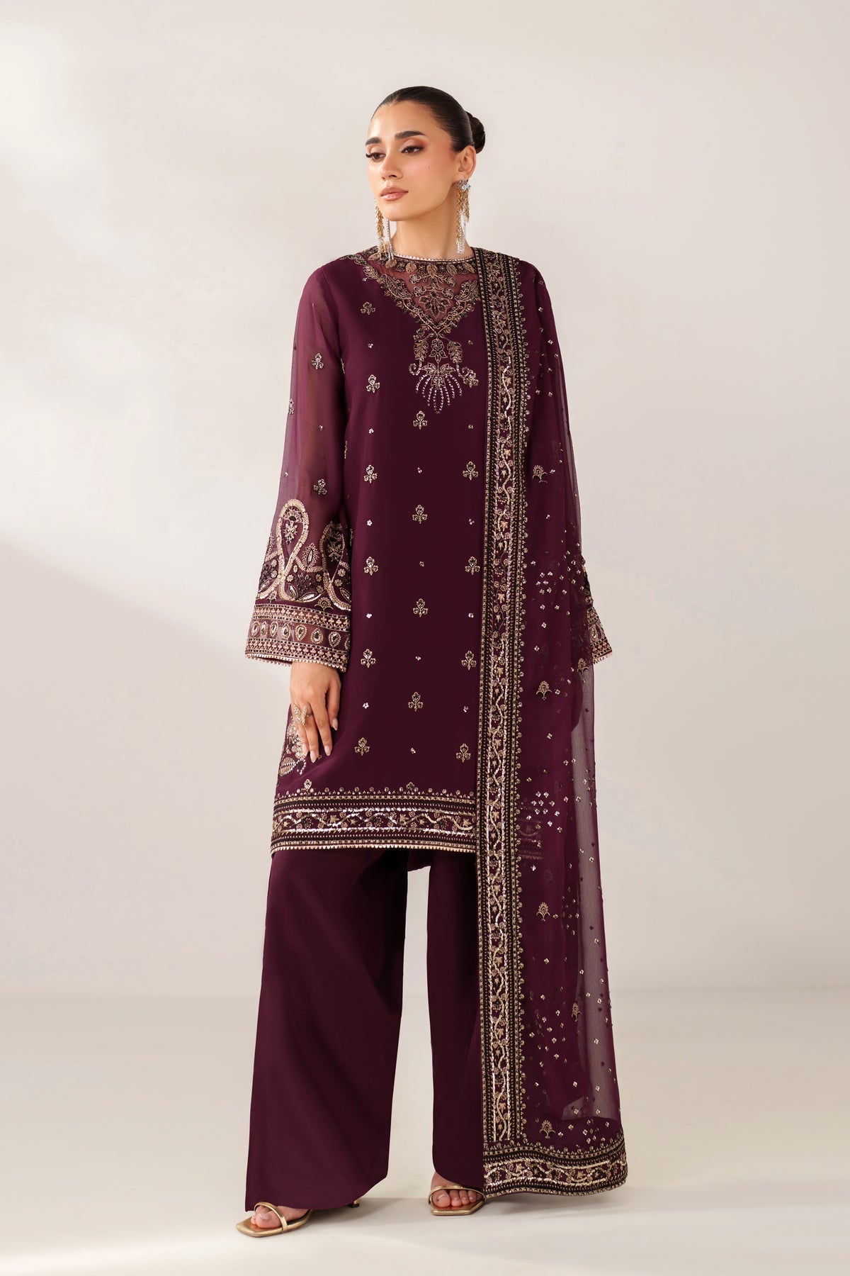 Xenia Formals | Luxury Formals 25 | NURI - Official Xenia Formals stockist in UK - Sakeena London