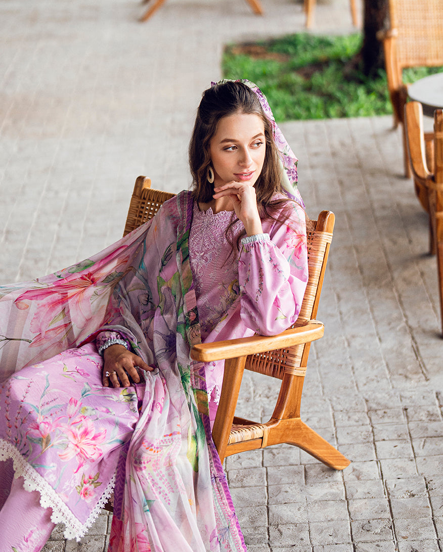 Roheenaz | Garden Veal Printed Lawn 25 | Rosey Daze - Official Roheenaz stockist in UK - Sakeena London