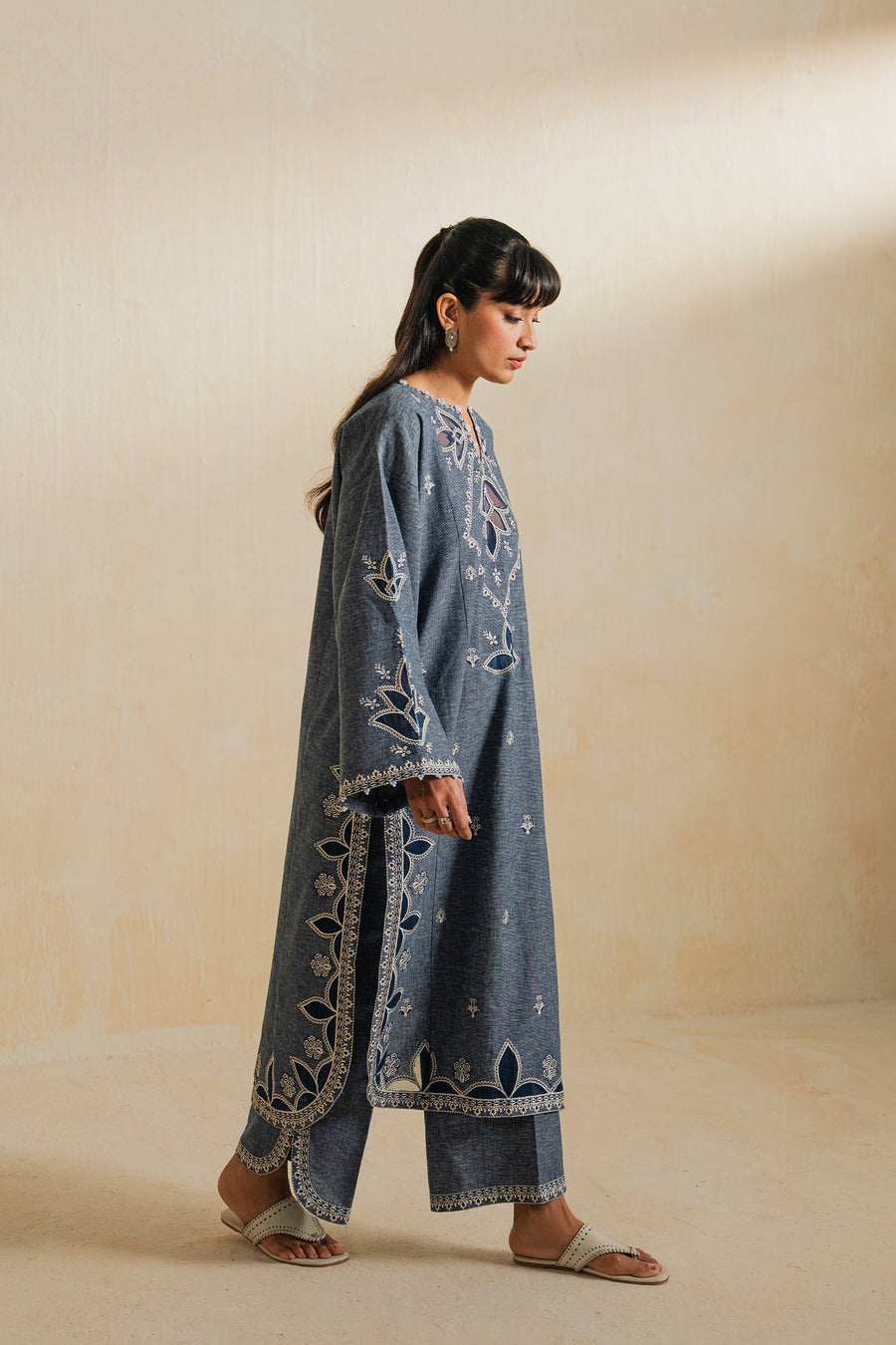 Elan | Indigene Pret | SAHAR (ERW-21579)