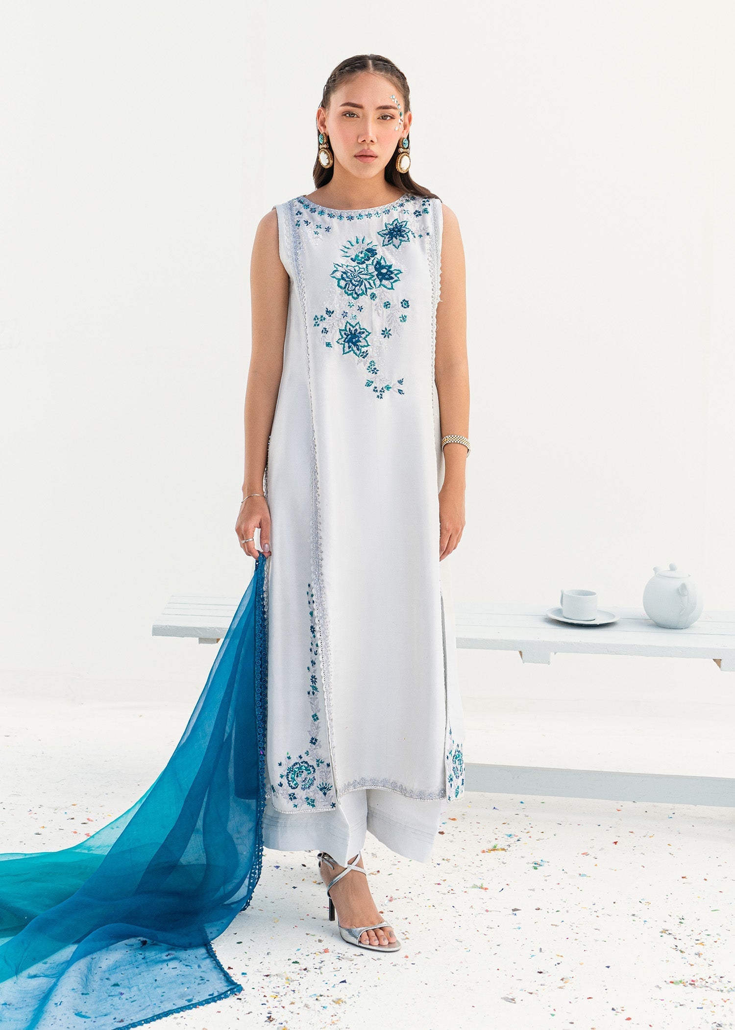 Umsha | Confetti 25 | STARLIGHT LACE - Official Umsha stockist in UK - Sakeena London