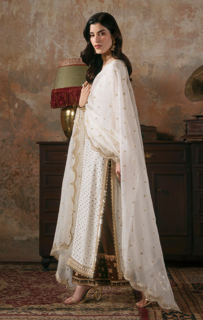 Maya | Viola Luxe Velvet 25 | ALANNA - Official Maya stockist in UK - Sakeena London